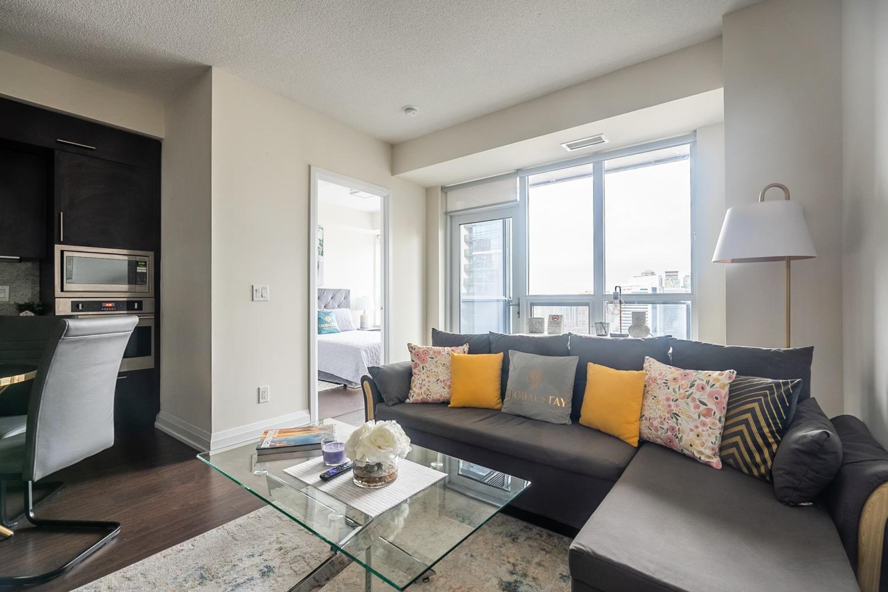 GLOBALSTAY Modern Apartments in North York Skyscraper