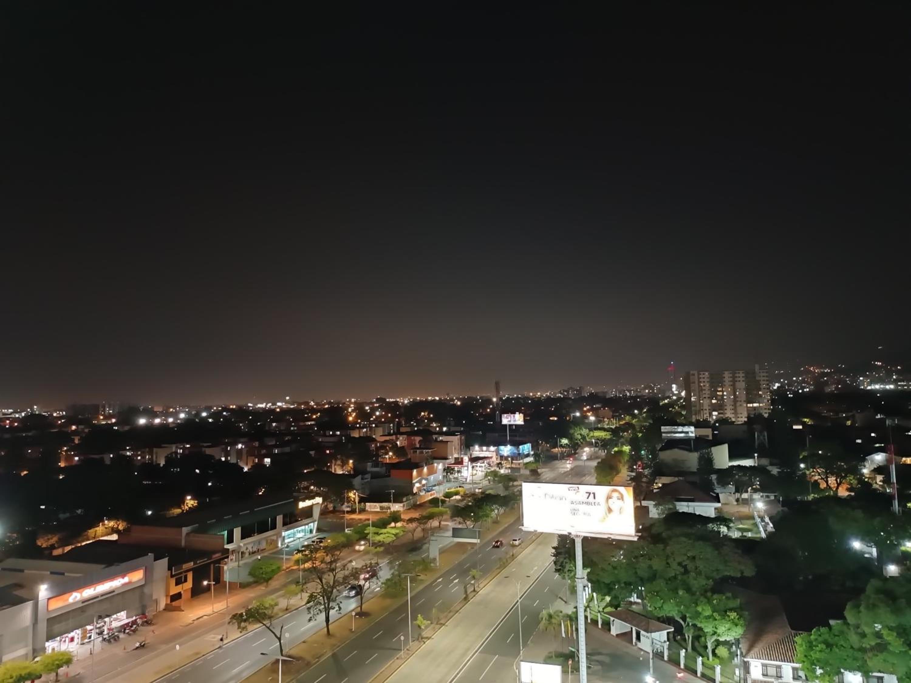 Loft panorámico con piscina cerca de todo