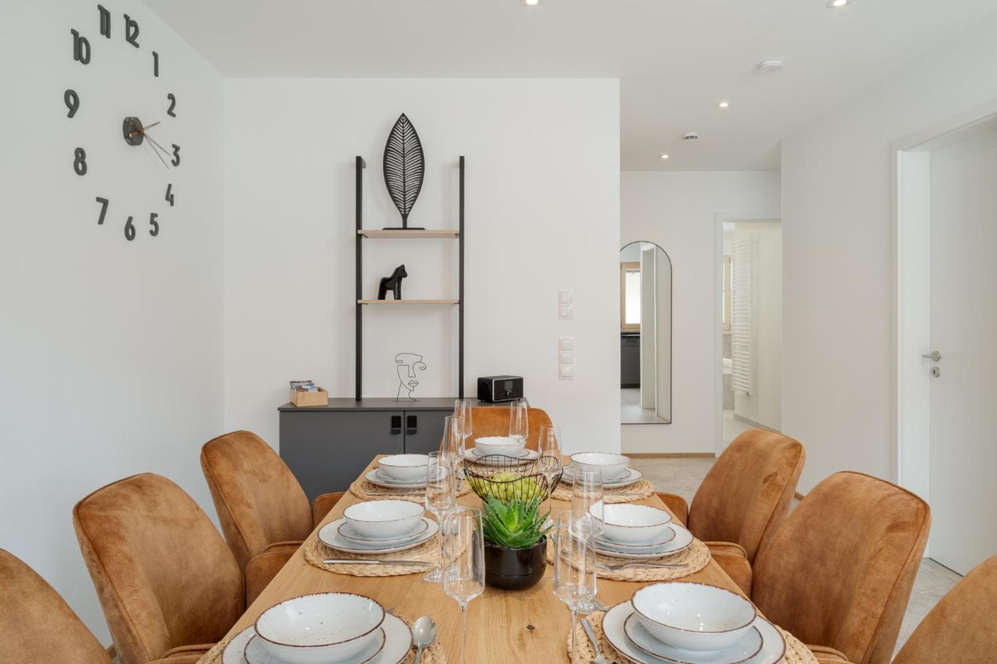 FENJOY: Großes Ferienapartment im Neubau / Balkon / BBQ