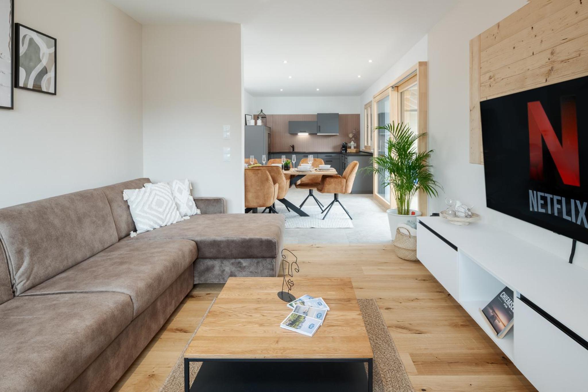 FENJOY: Großes Ferienapartment im Neubau / Balkon / BBQ