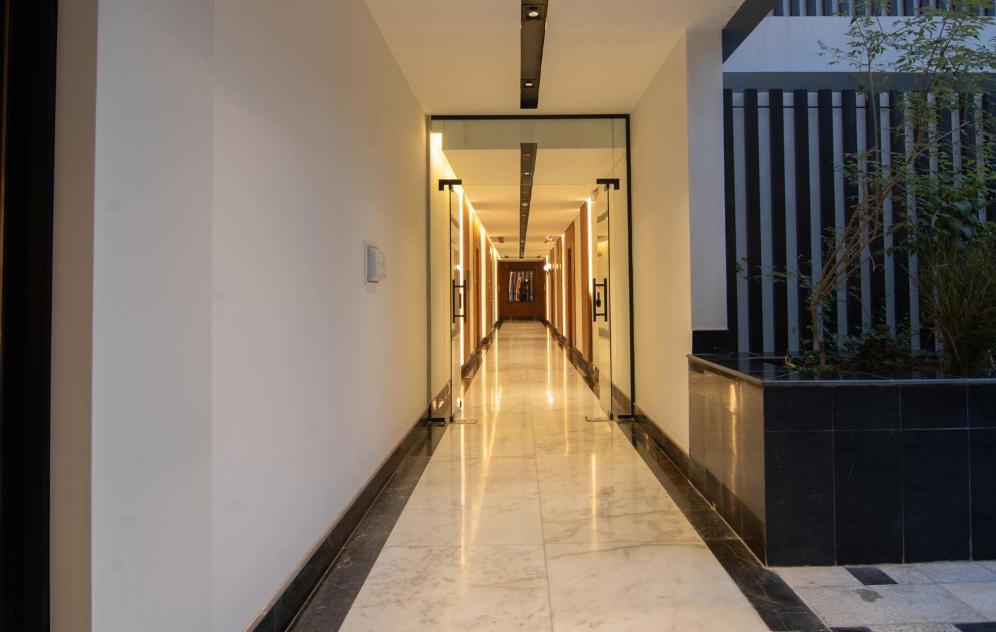 THE MODERN REAL ESTATE d3