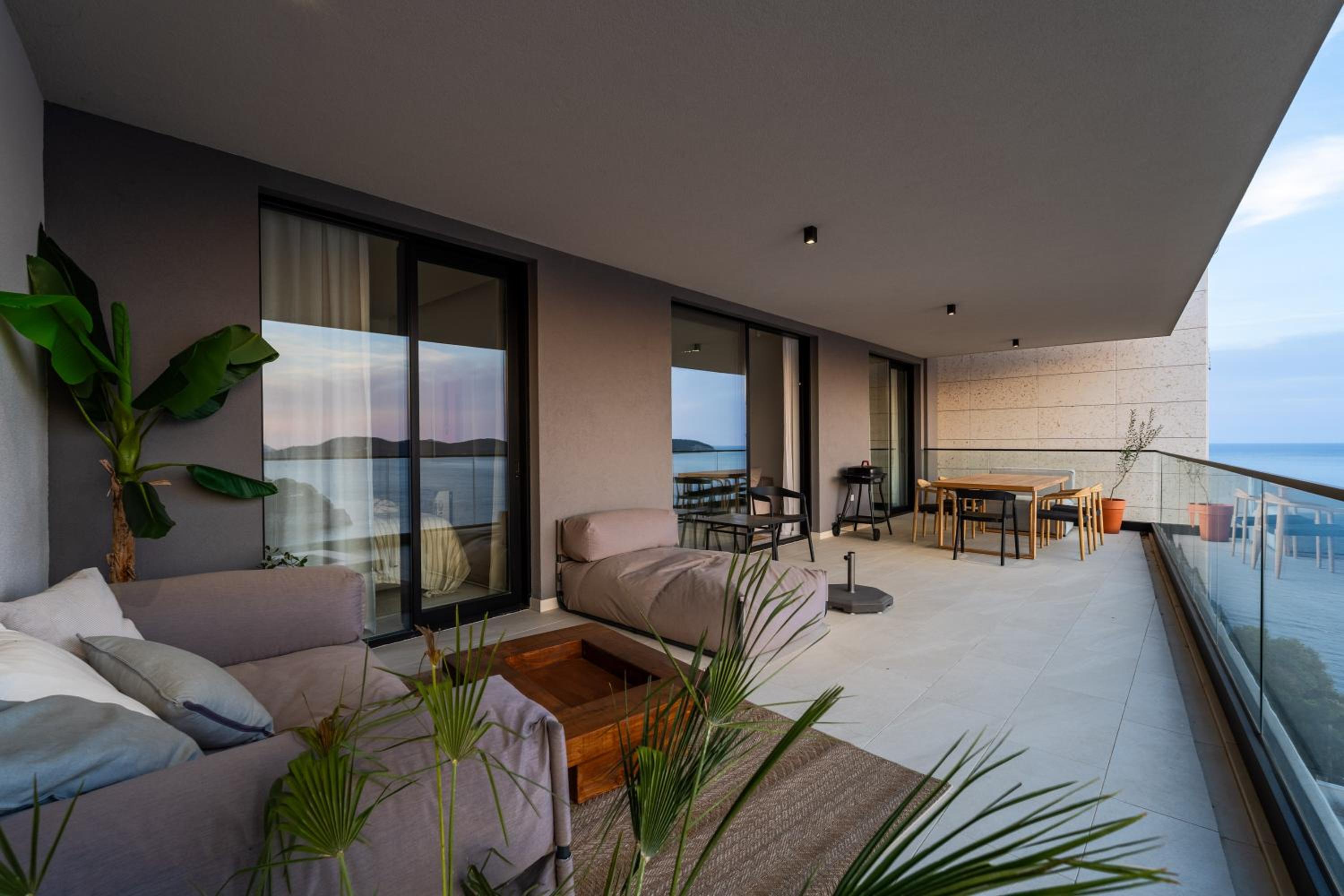 Luxury seaview apartment Alenka