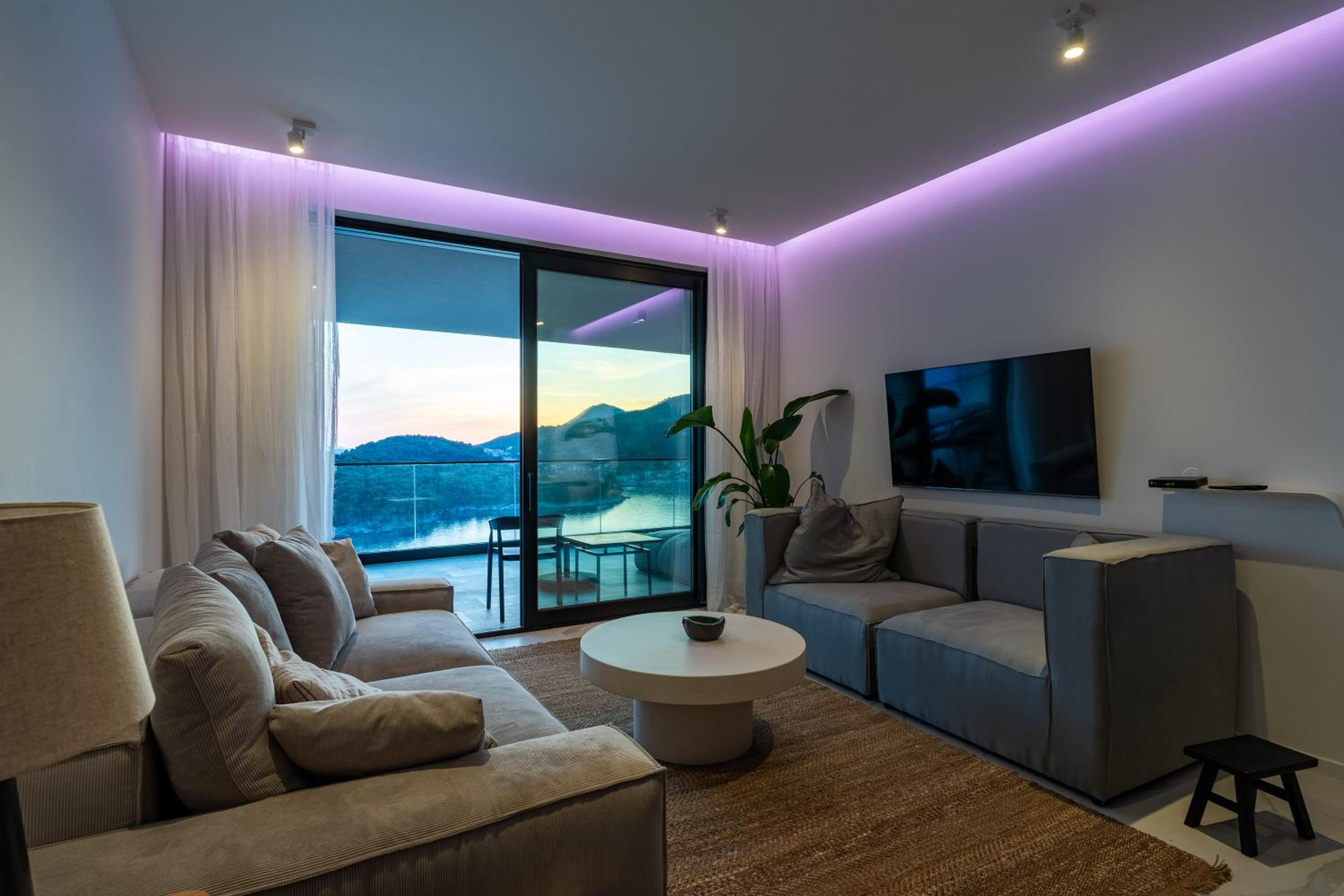 Luxury seaview apartment Alenka