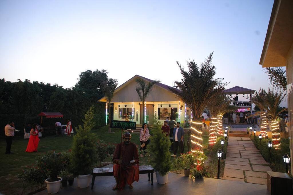 Photo 44