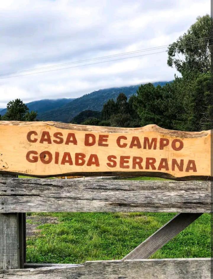 Casa de Campo Goiaba Serrana em Urubici, Natureza, Fogueira e Fogão a Lenha, Até 10 Pessoas