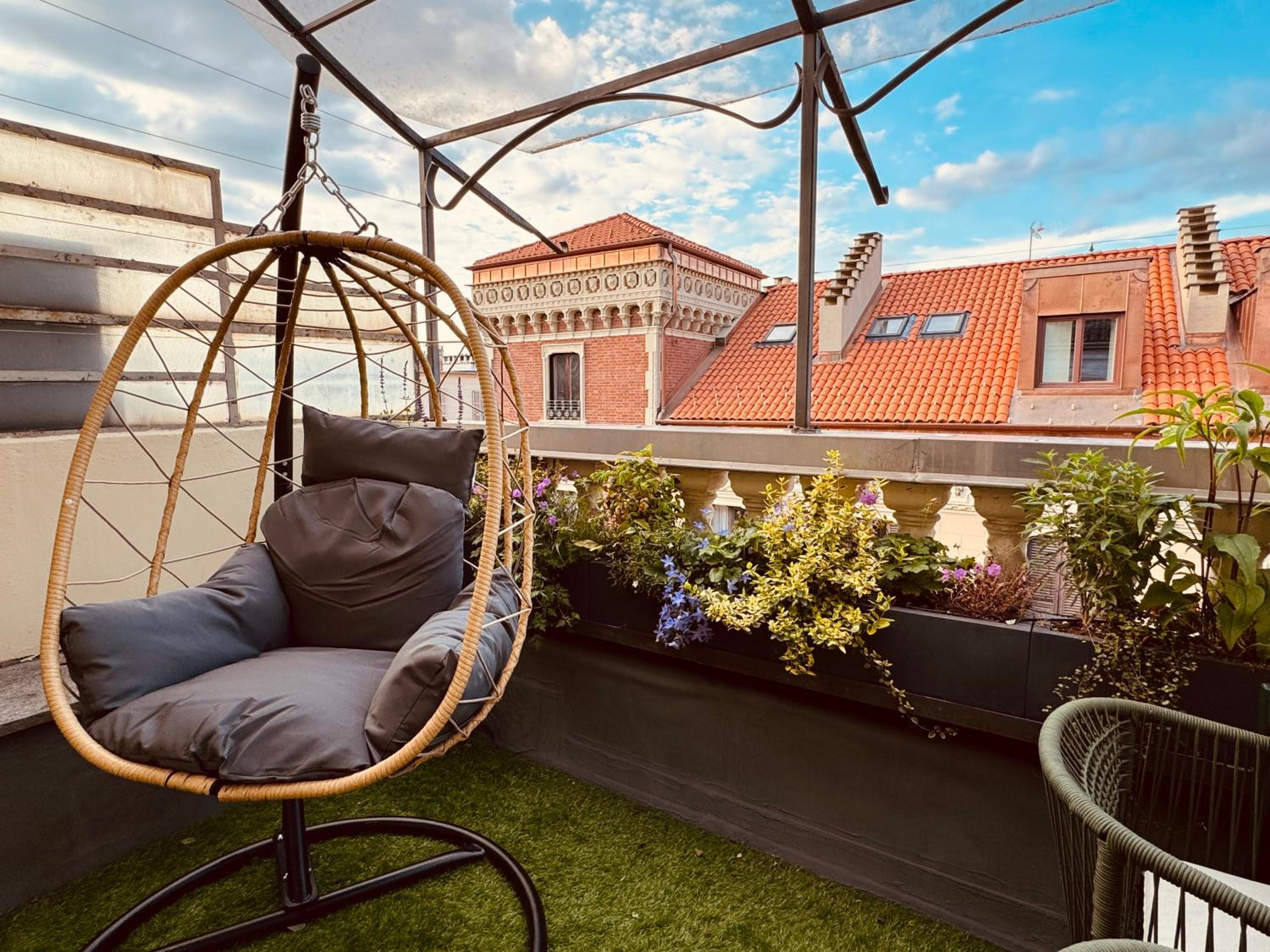 balance & terrace