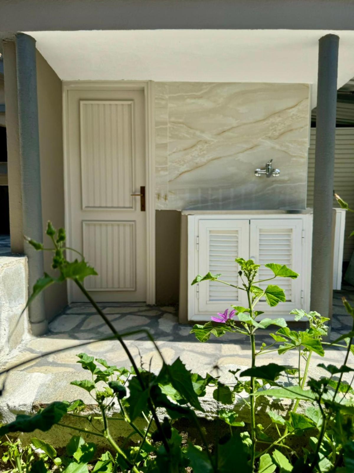 Villa Eden
