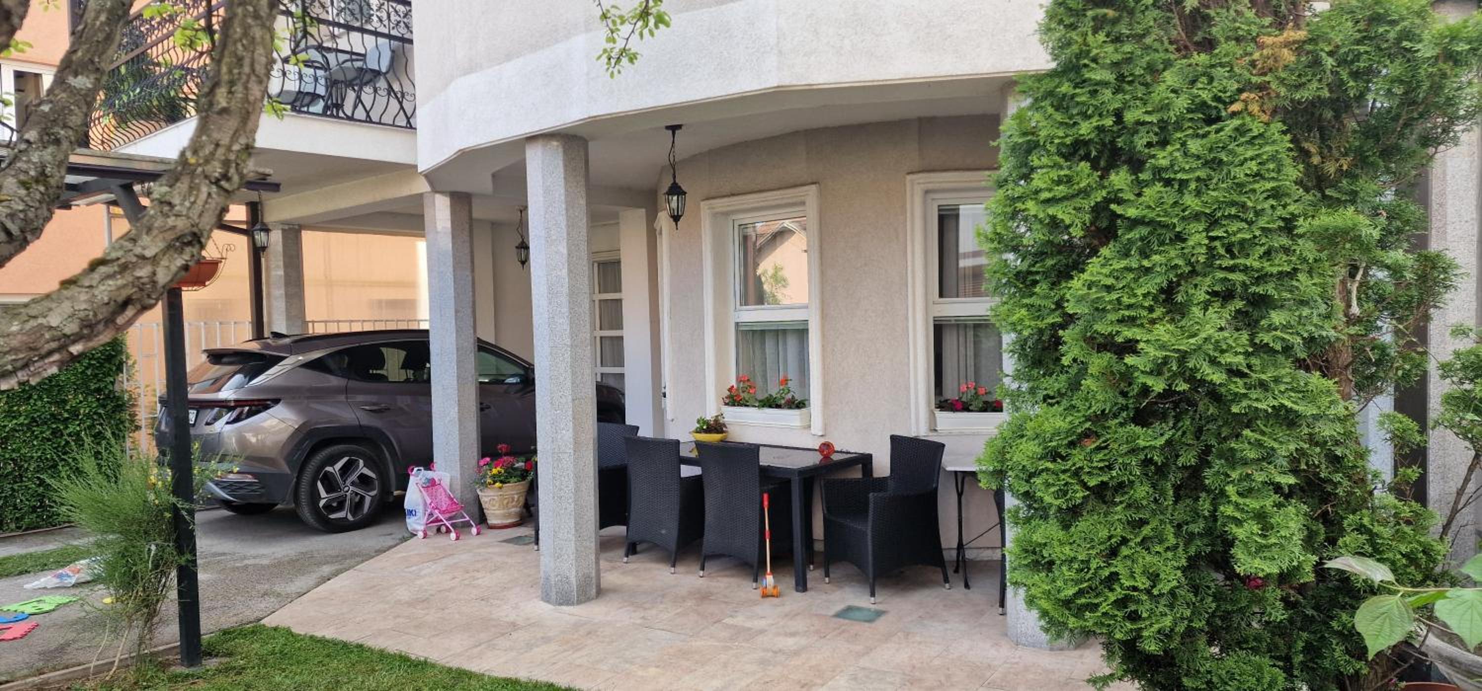 Villa ARS