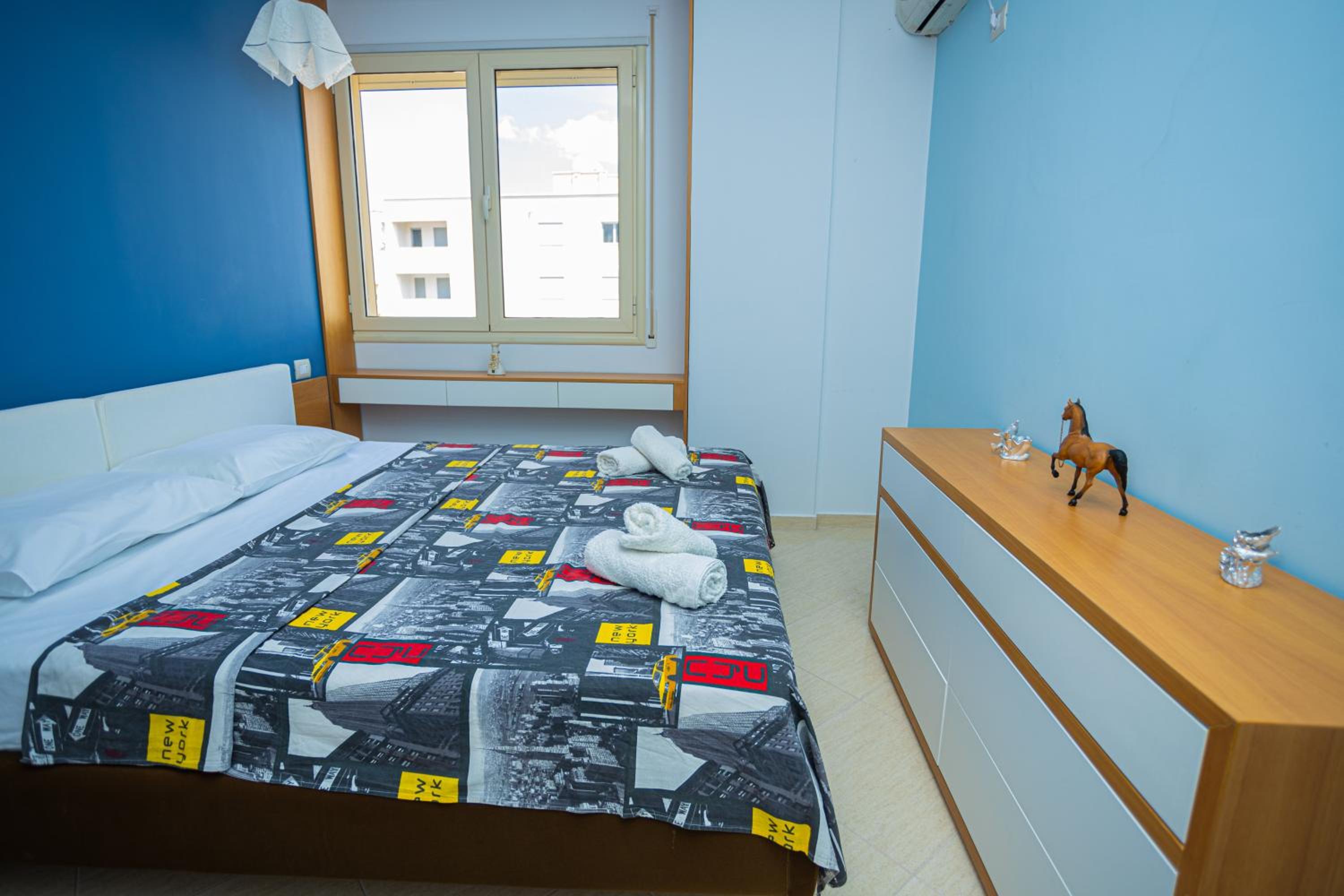Amazing Sea View 2 Bedroom Apartment