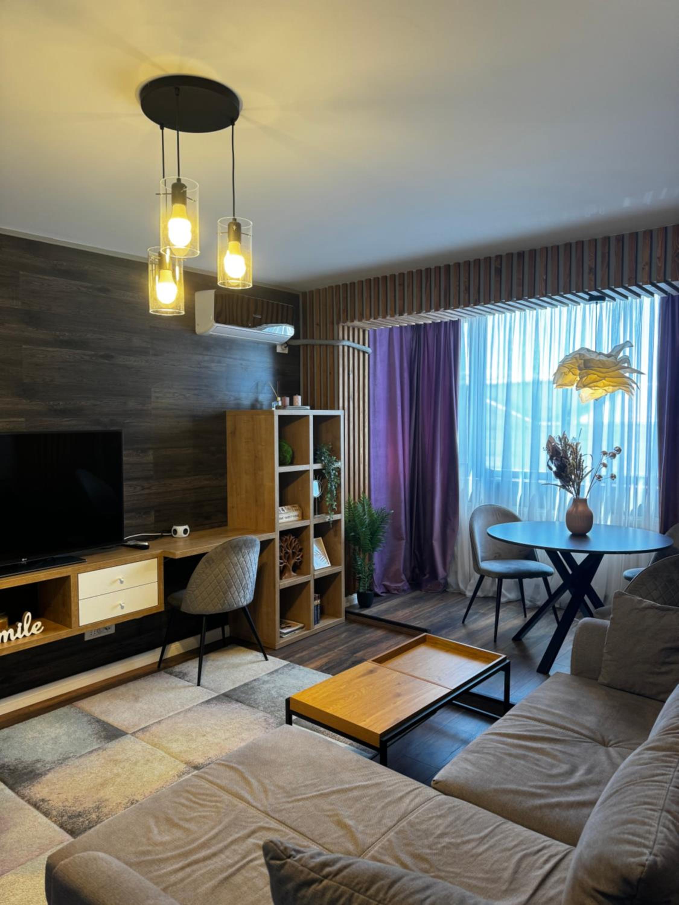 Lovely 2 Rooms apartment in the CENTER of the city view 4