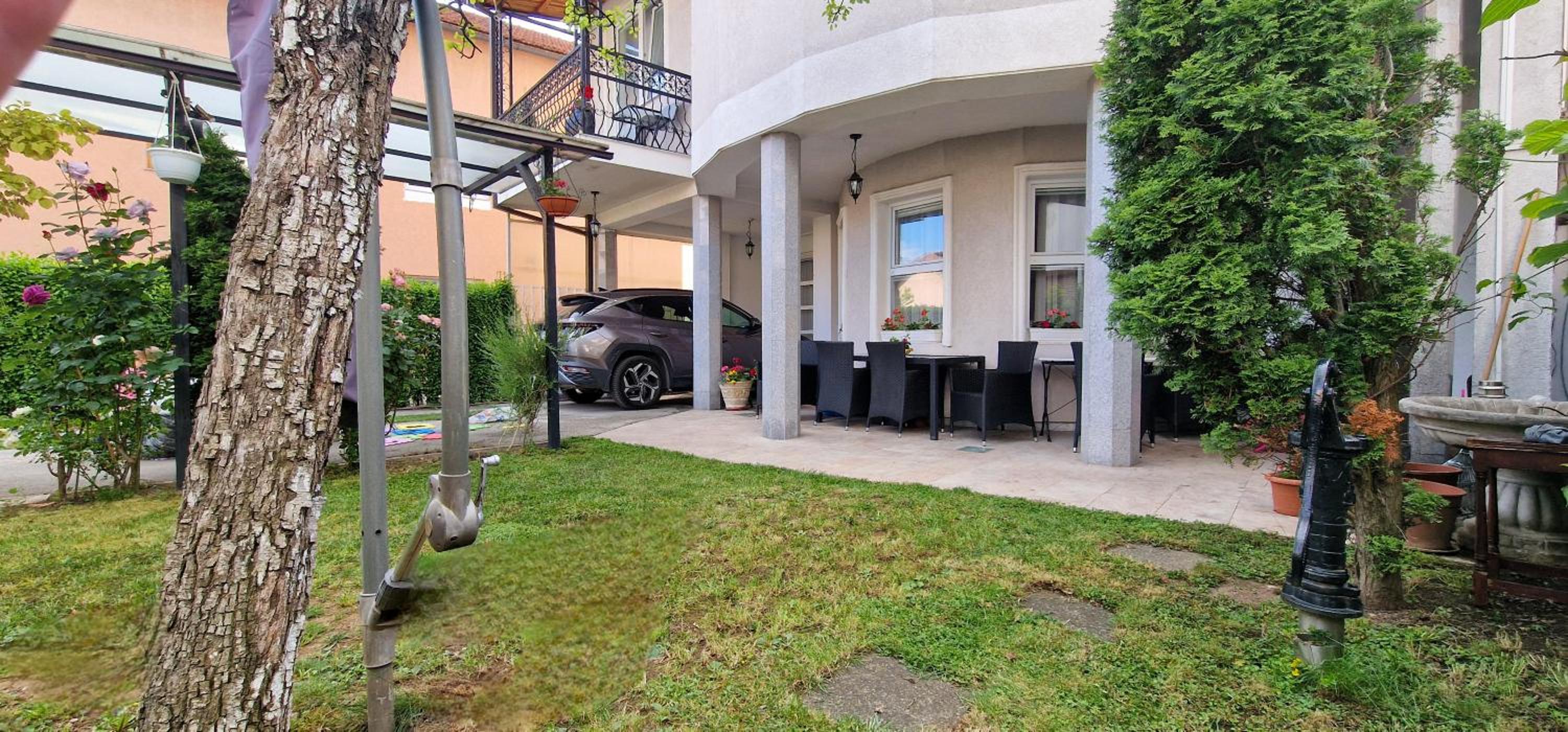 Villa ARS