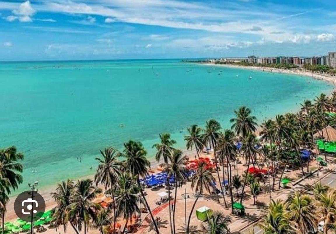 lindo apartamento de frente para à praia de pajuçara view 4