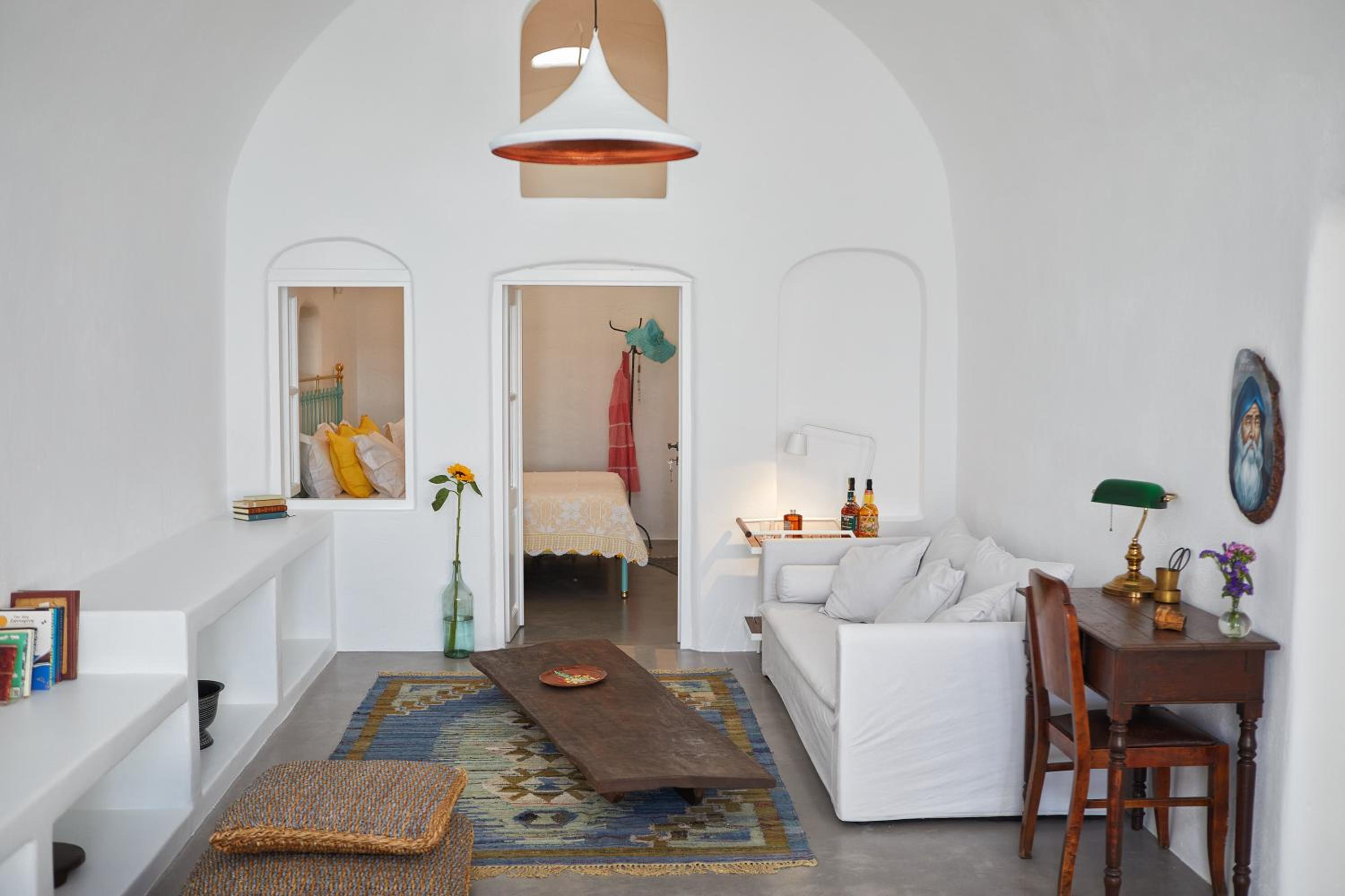 Castellana Cycladic House
