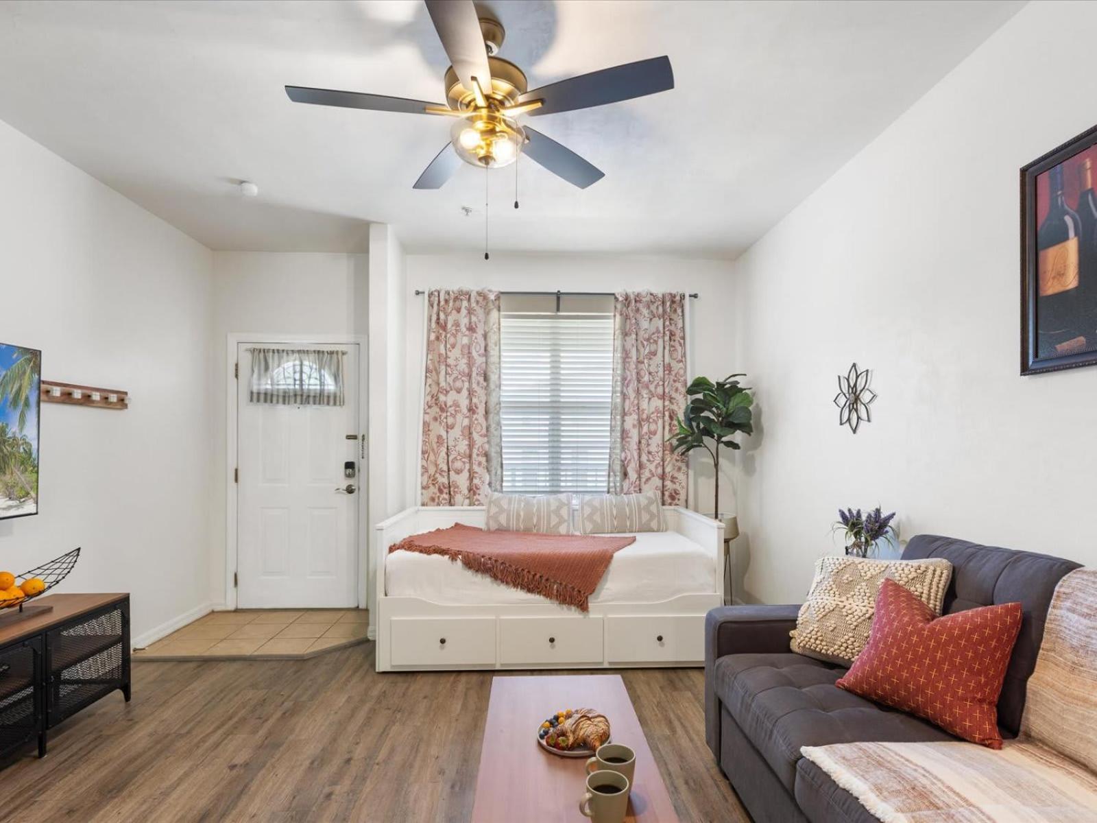 Convenient & Inviting - Fully-Equipped 2BD Condo view 5