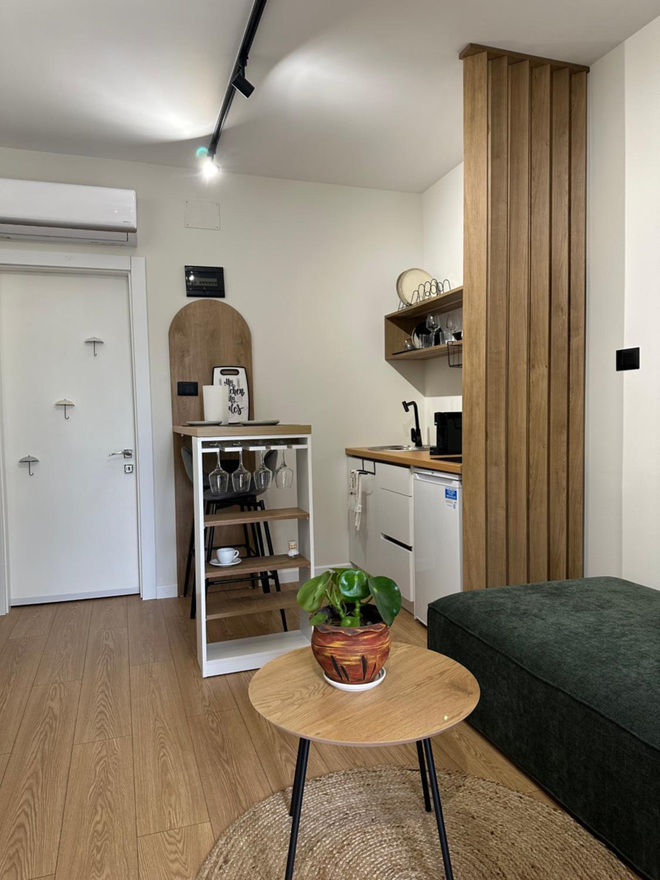 SJ.Studio