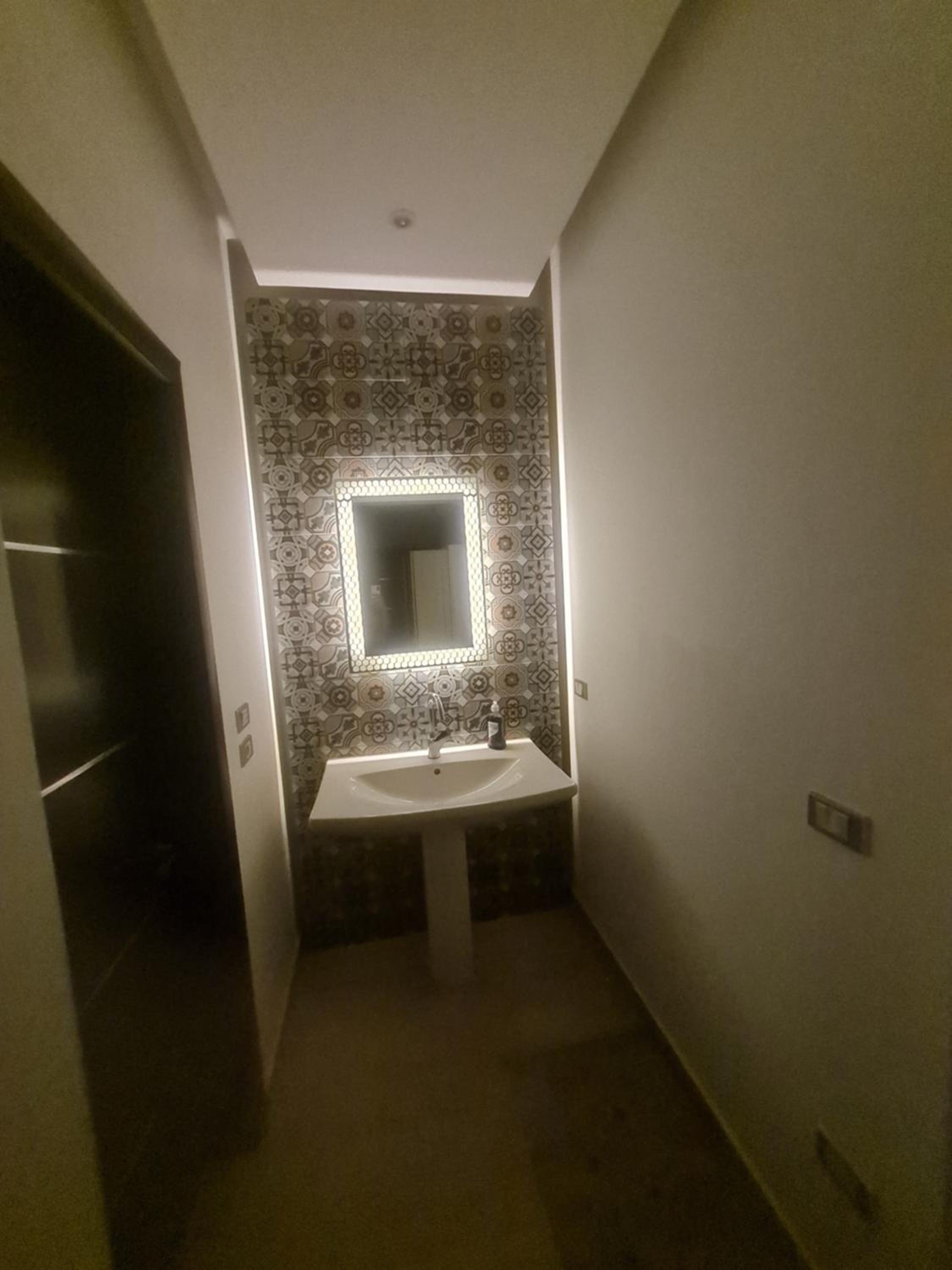 Superb City Stay in 2 bedroom Apt in Midtown Compound, AUC Avenue, New Cairo