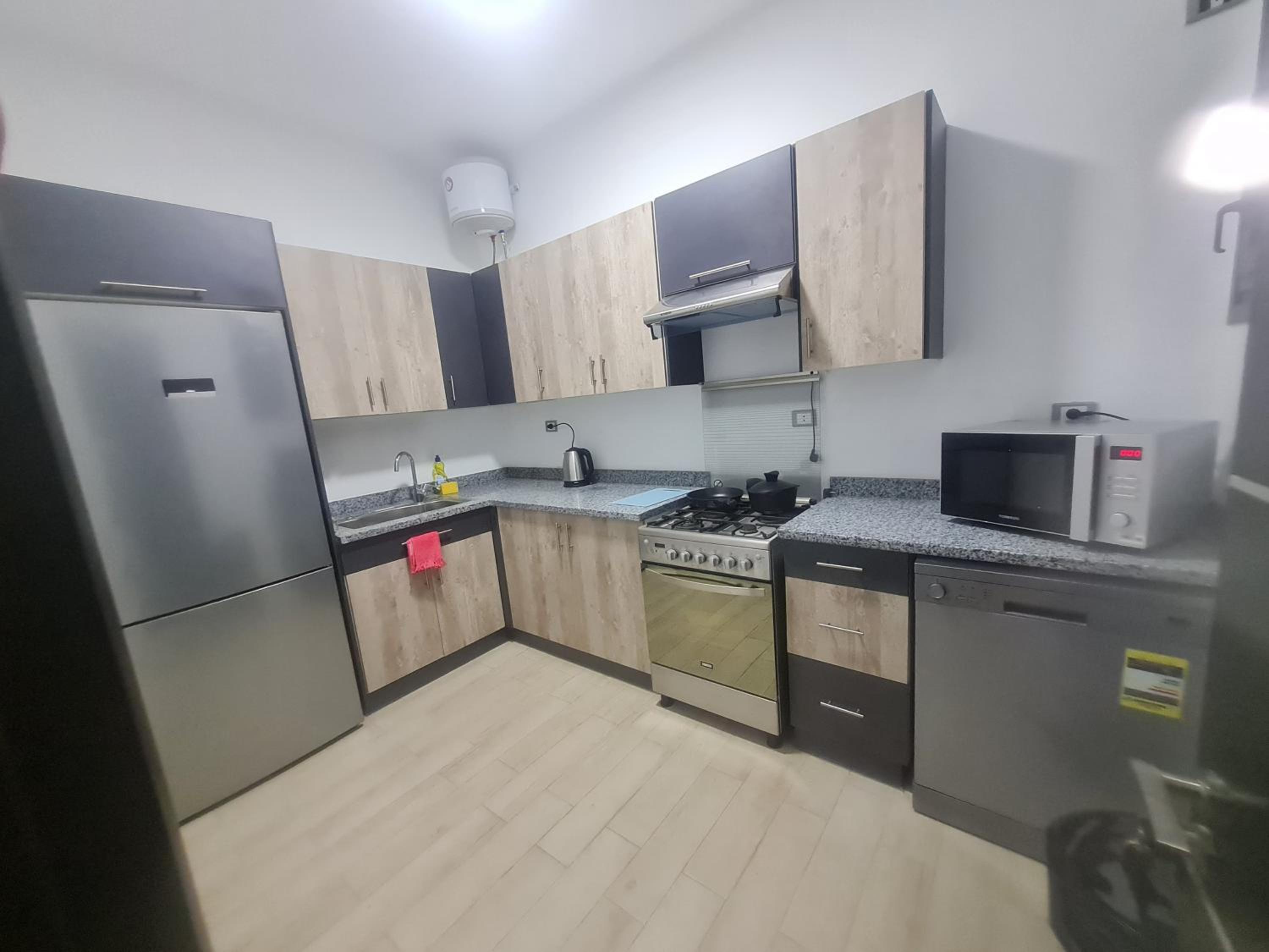 Superb City Stay in 2 bedroom Apt in Midtown Compound, AUC Avenue, New Cairo