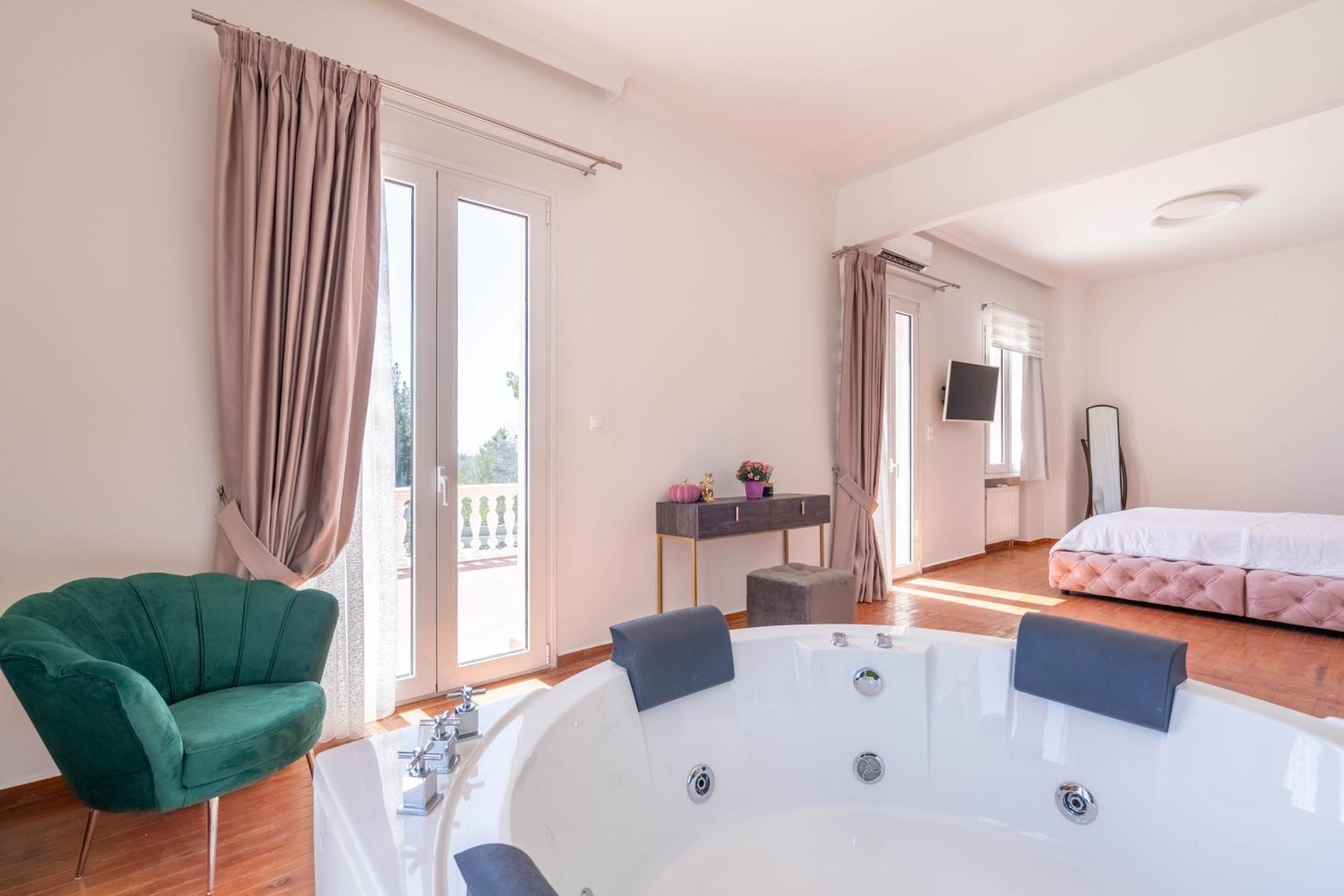 Tatoi Estate Luxury Pool Villa