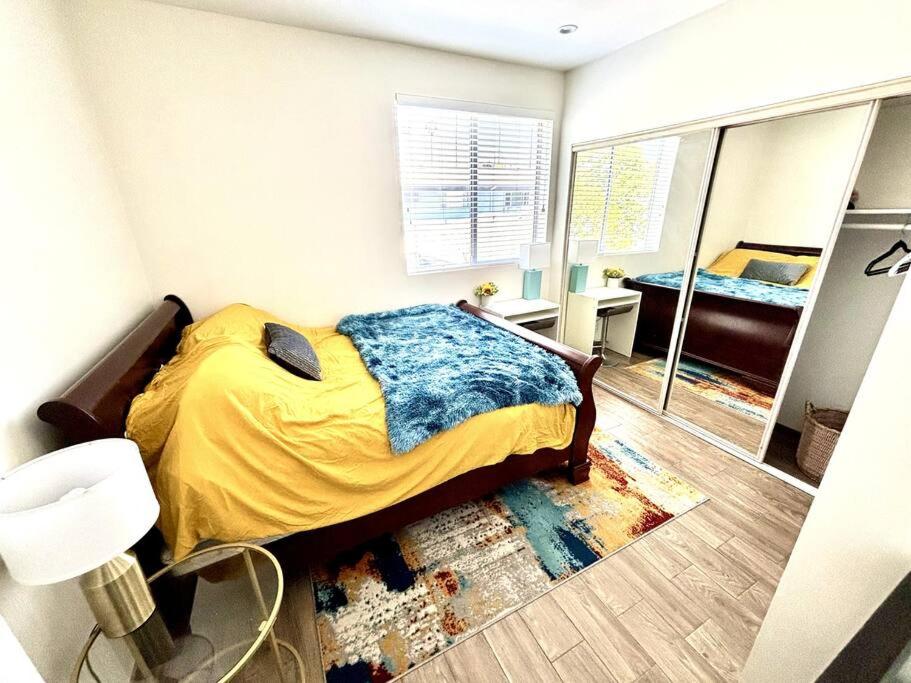 FuLLy LoAdeD ReSerVaTioN 3bed 2ba w Parking