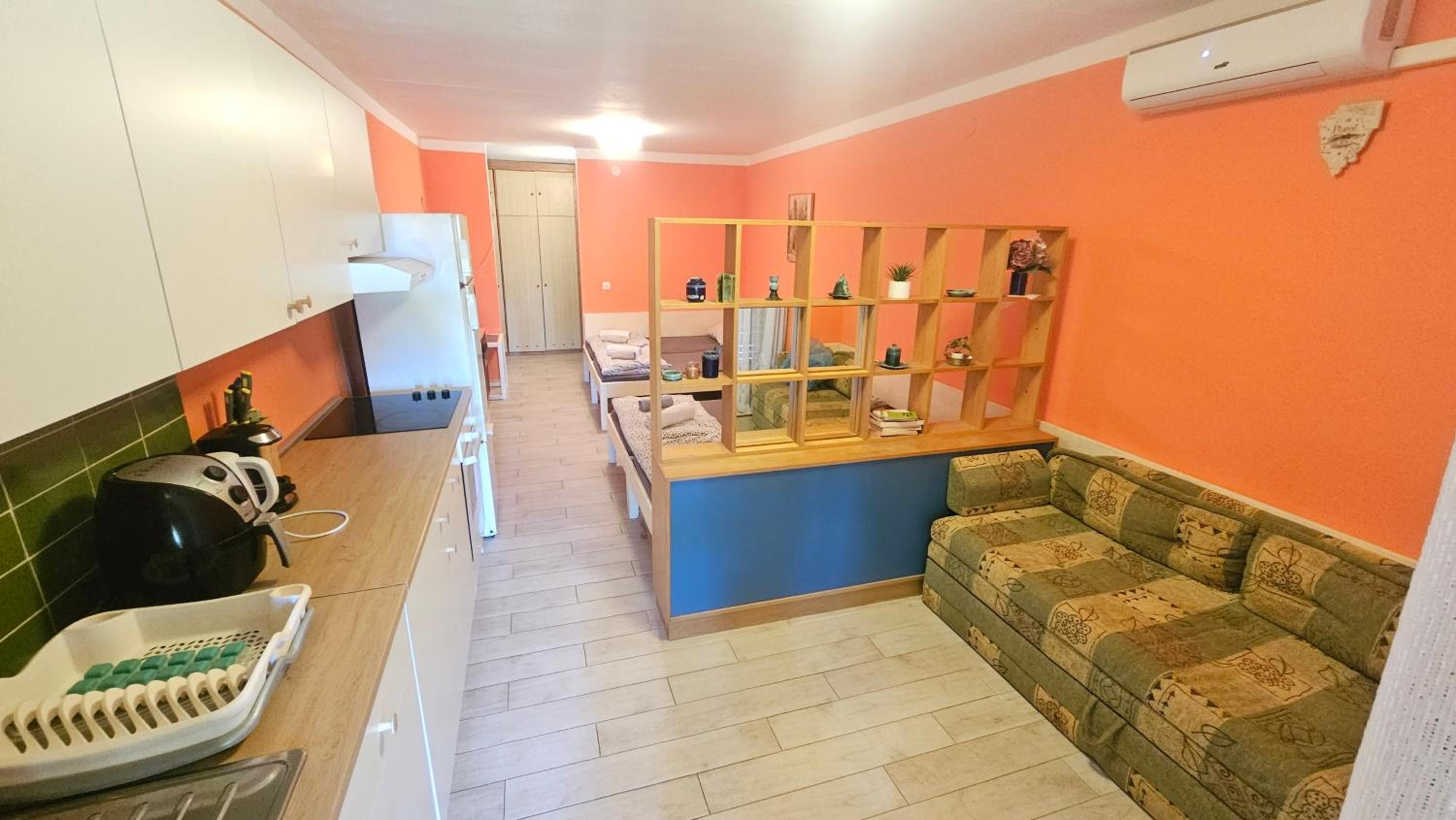 Simic Studio Apartment view 5