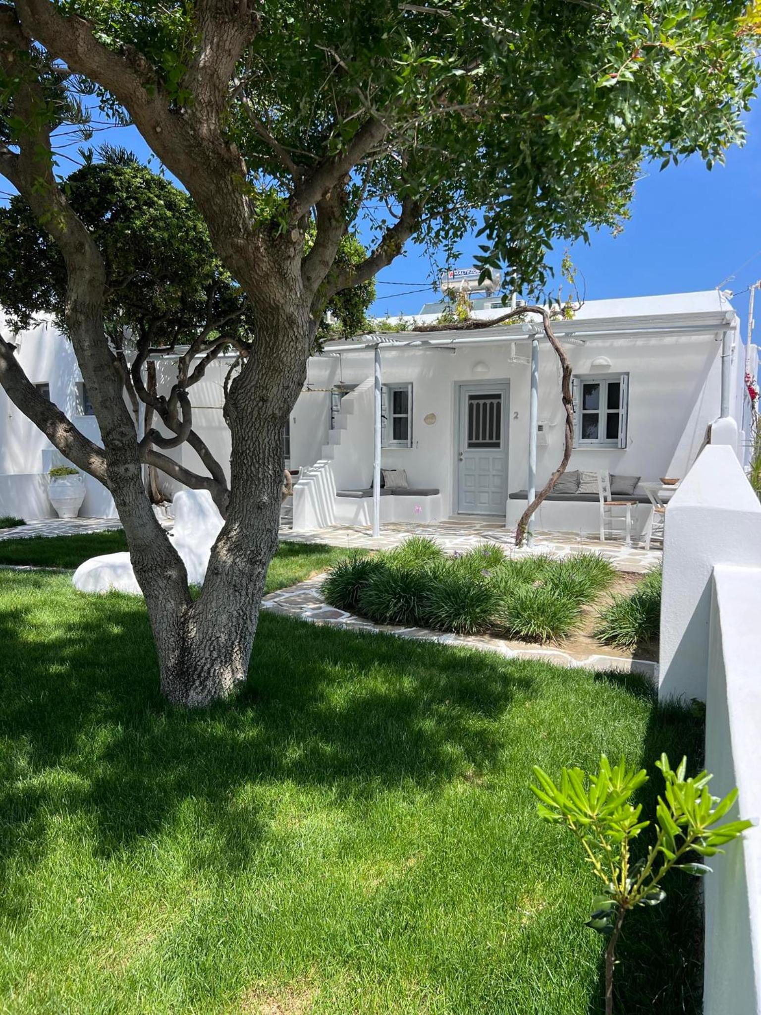 Flisvos Beach Garden