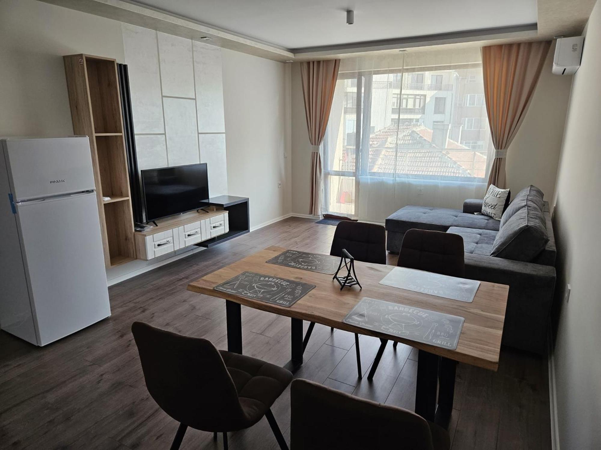 AMORA Apartment