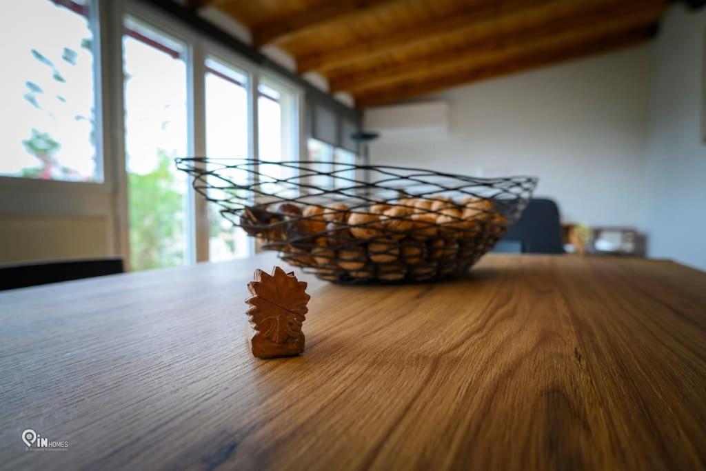 Rustic - Private Rooftop Garden & City View Studio in Egaleo-Athens