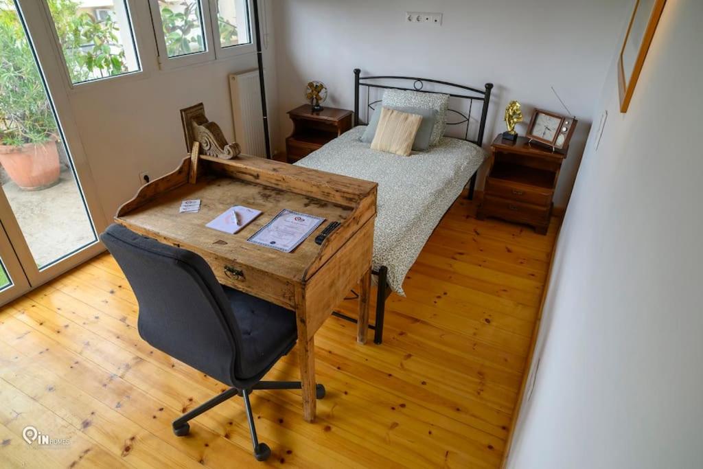 Rustic - Private Rooftop Garden & City View Studio in Egaleo-Athens