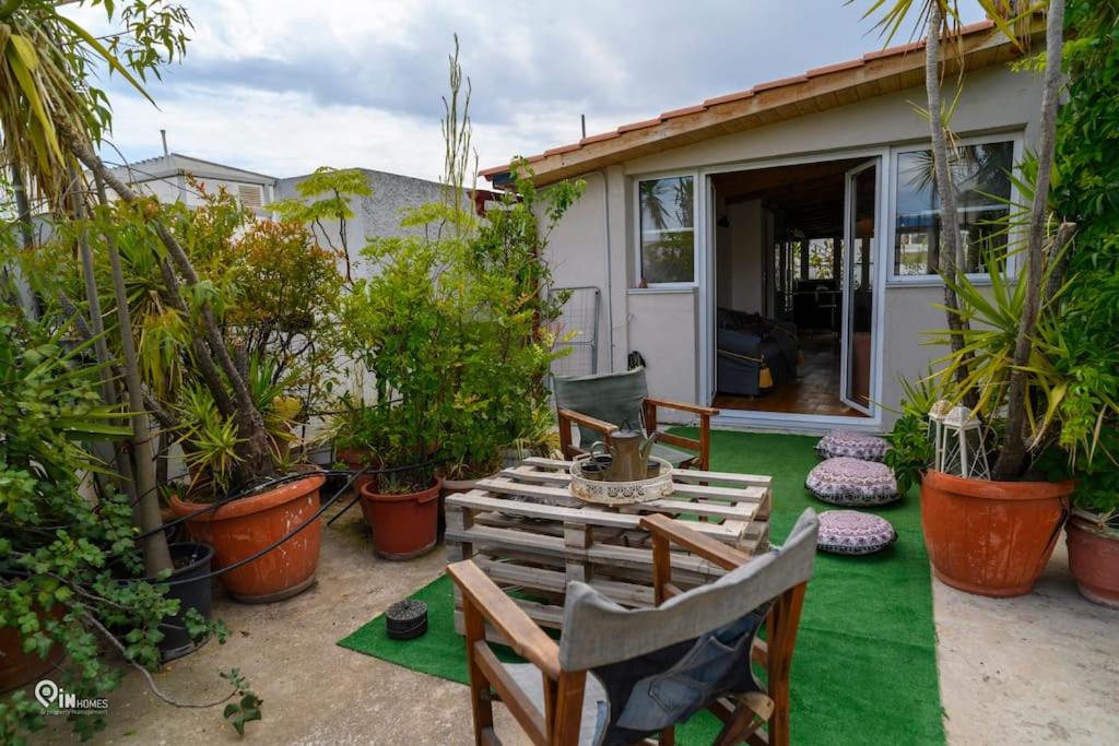 Rustic - Private Rooftop Garden & City View Studio in Egaleo-Athens
