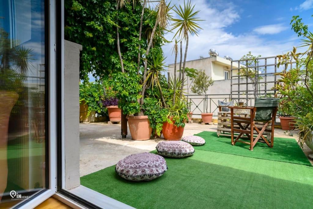 Rustic - Private Rooftop Garden & City View Studio in Egaleo-Athens