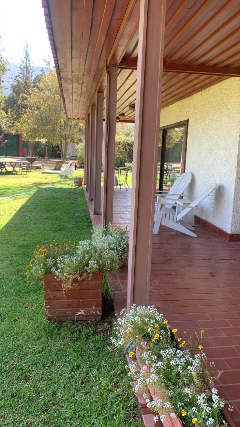 Casa tranquila y central con piscina en Olmué