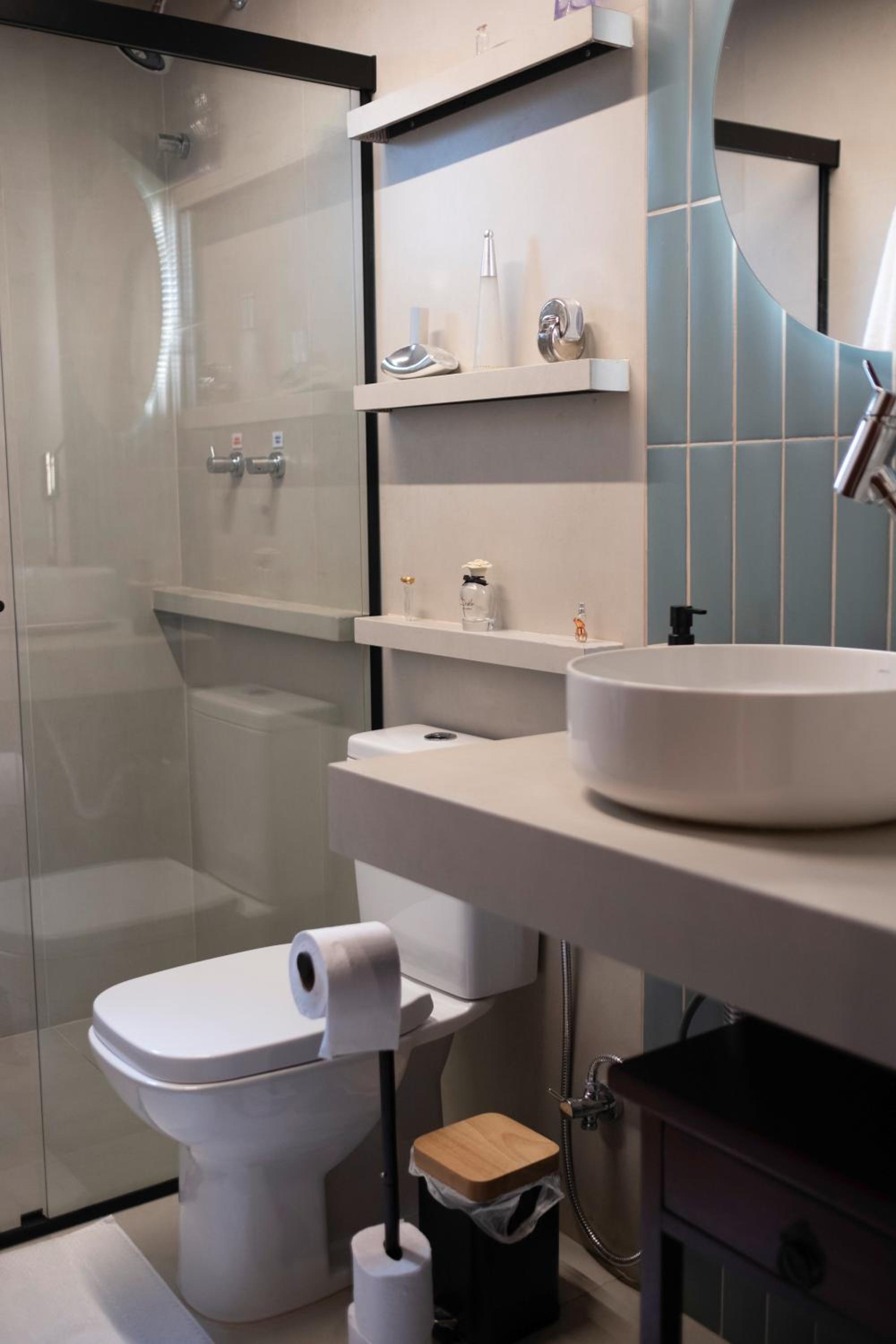 Espaço Inteiro - Apartamento Elegante e Cheio de Charme