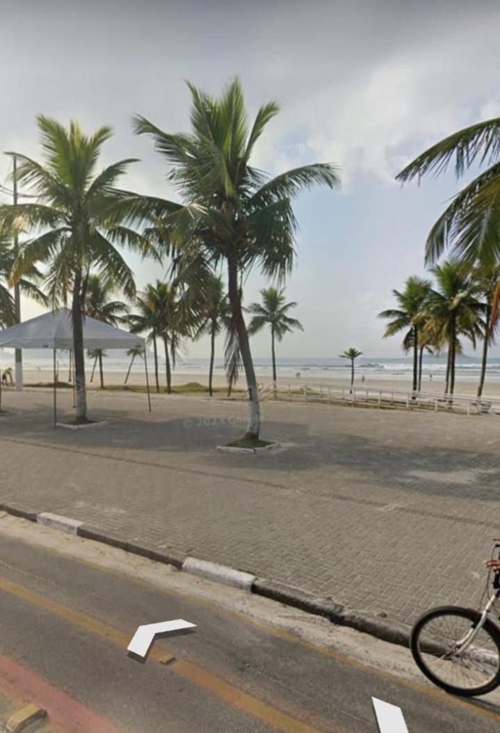 Pacífico Flat Guarujá - Enseada