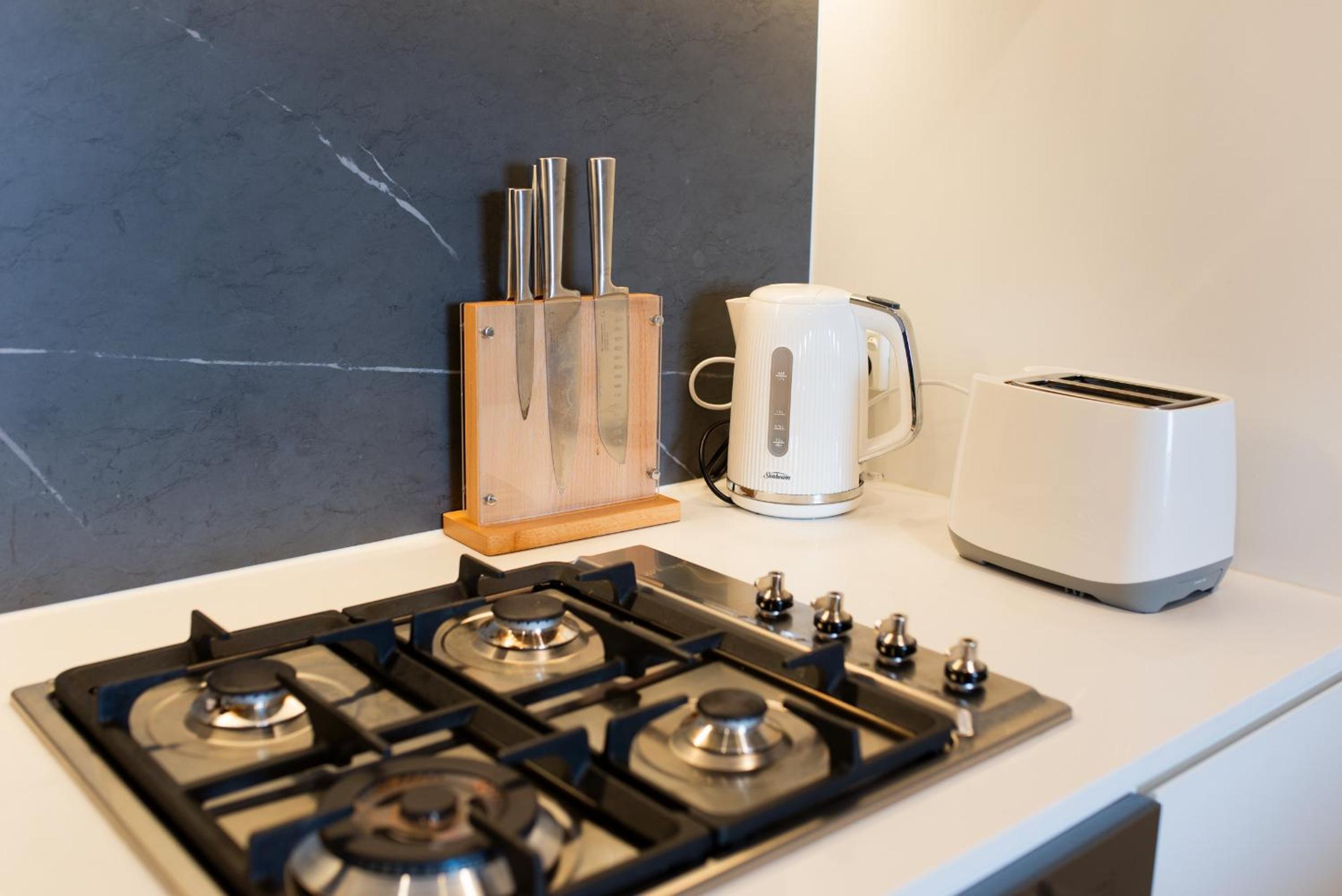 Apartment next to public station, BoxHill Central, 2 Bedrooms, free parking and wifi