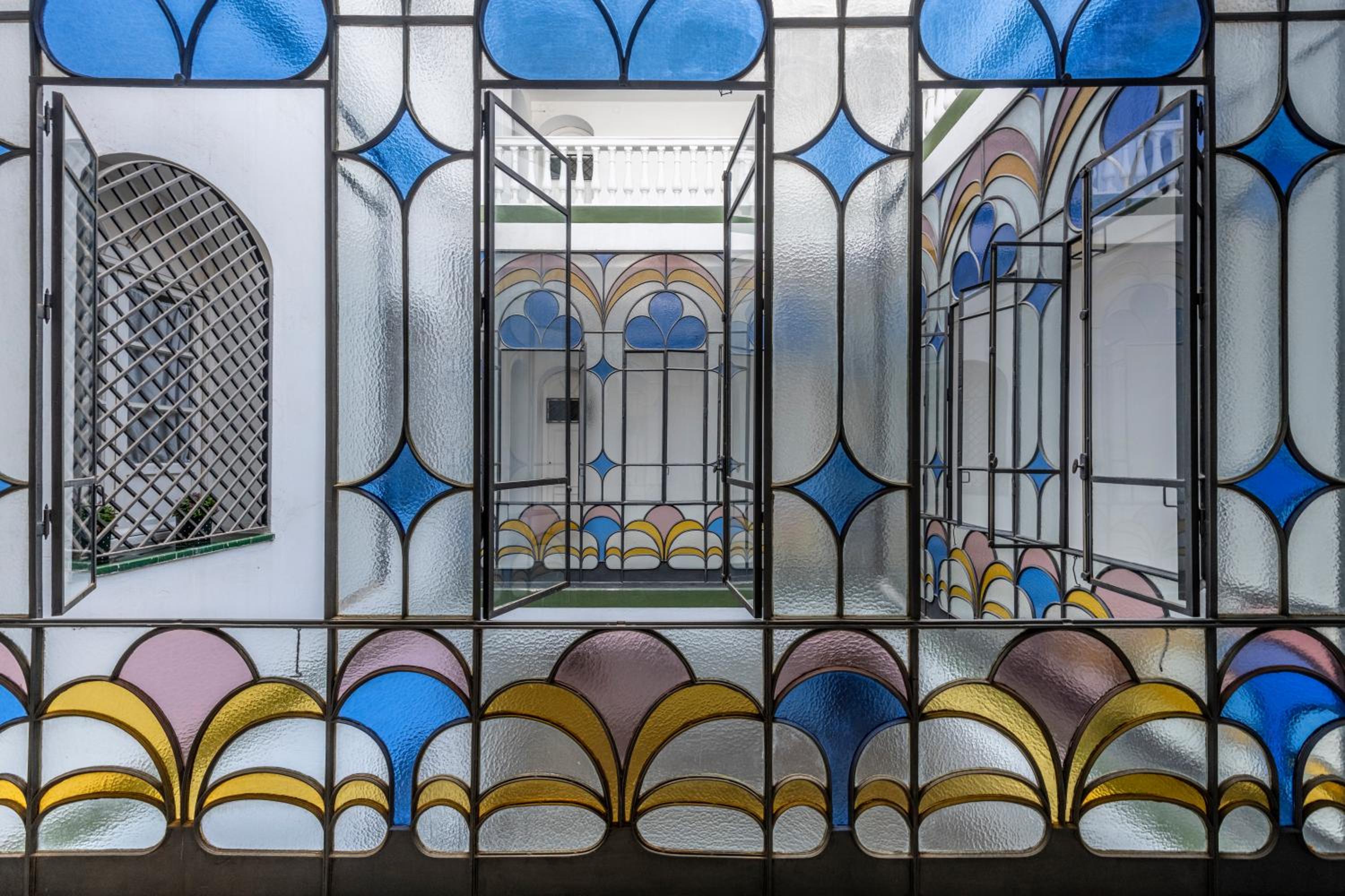 Pikis Center Sevilla