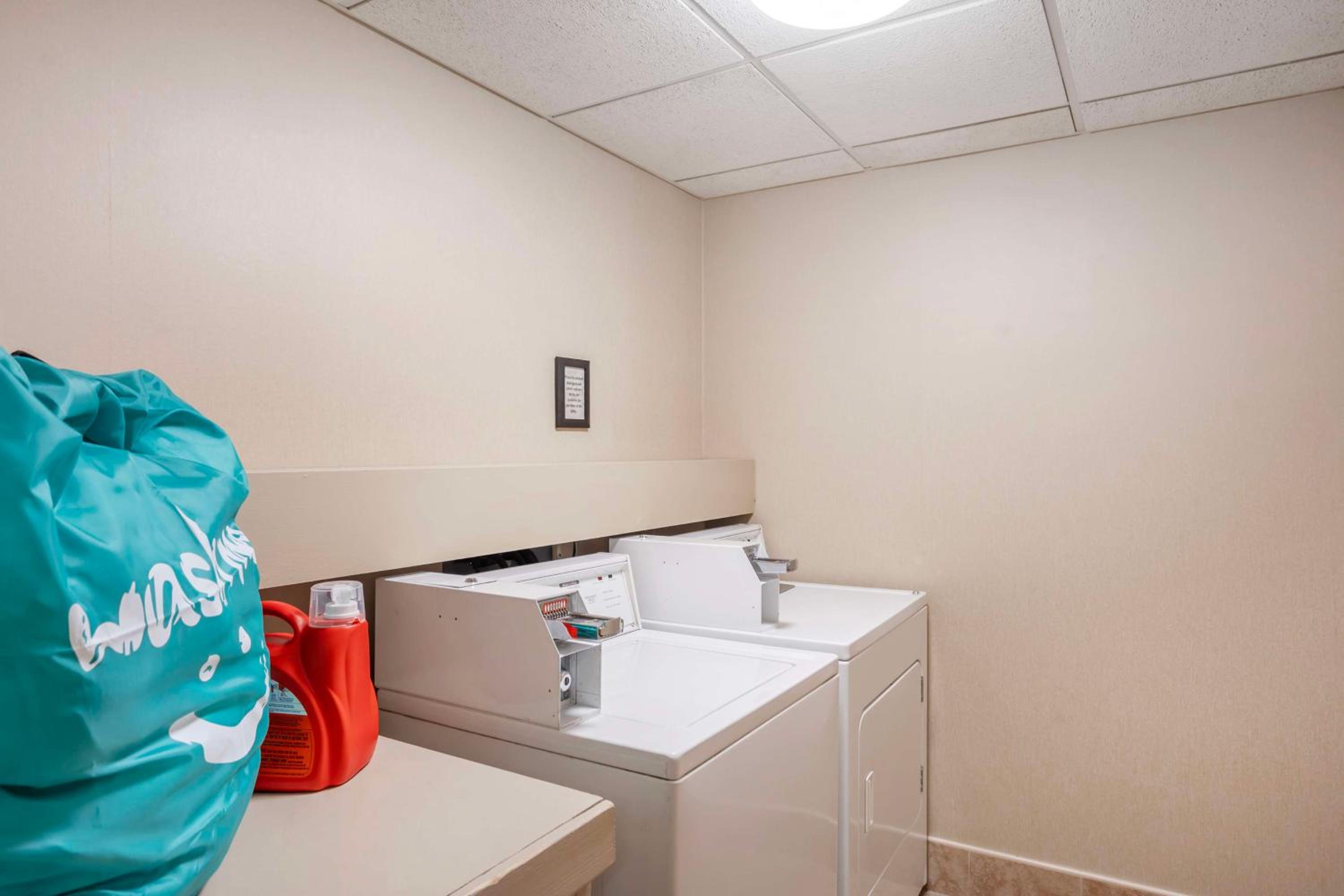 Best Western Inn at Blakeslee-Pocono - Property Image 61