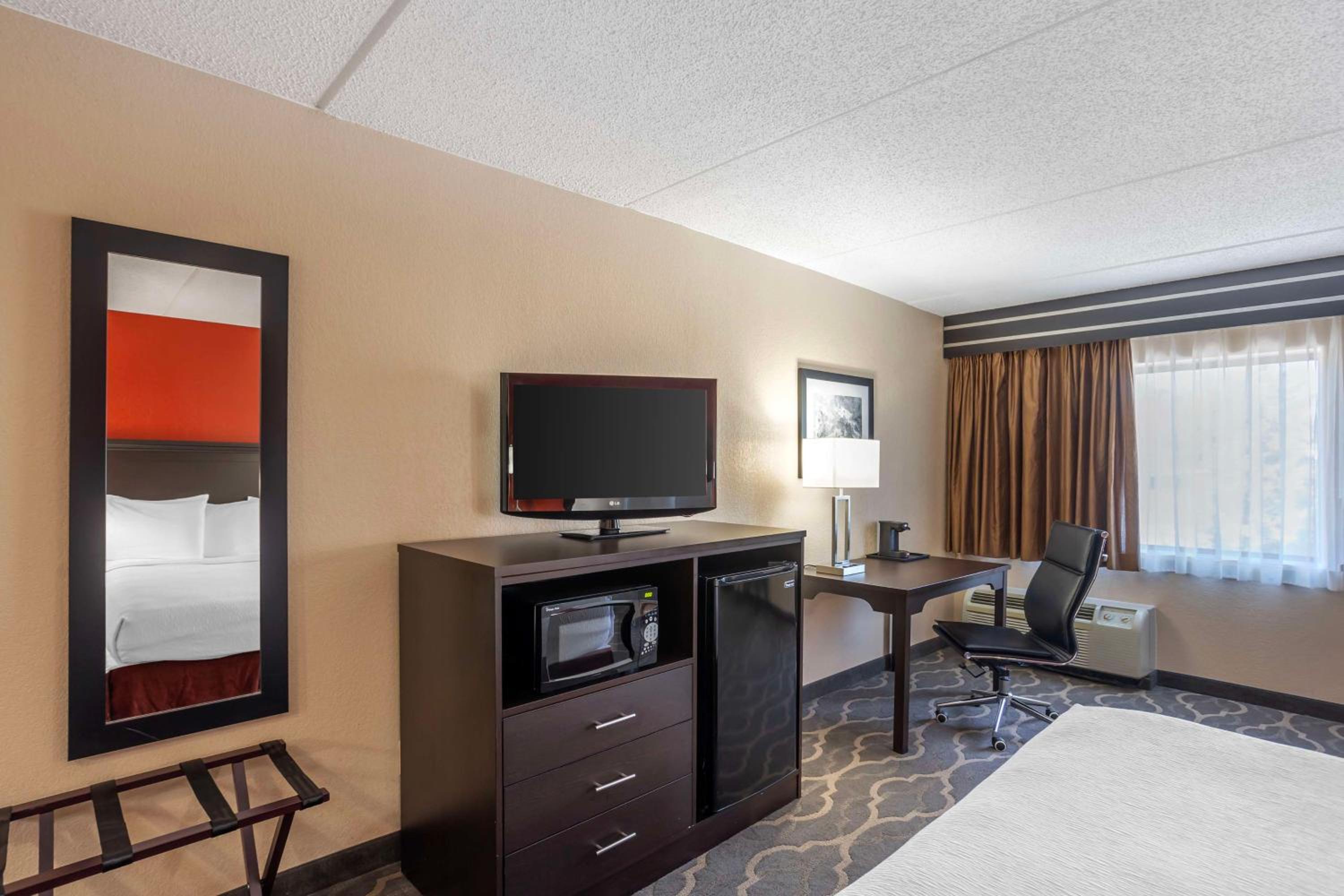 Best Western Inn at Blakeslee-Pocono - Property Image 46