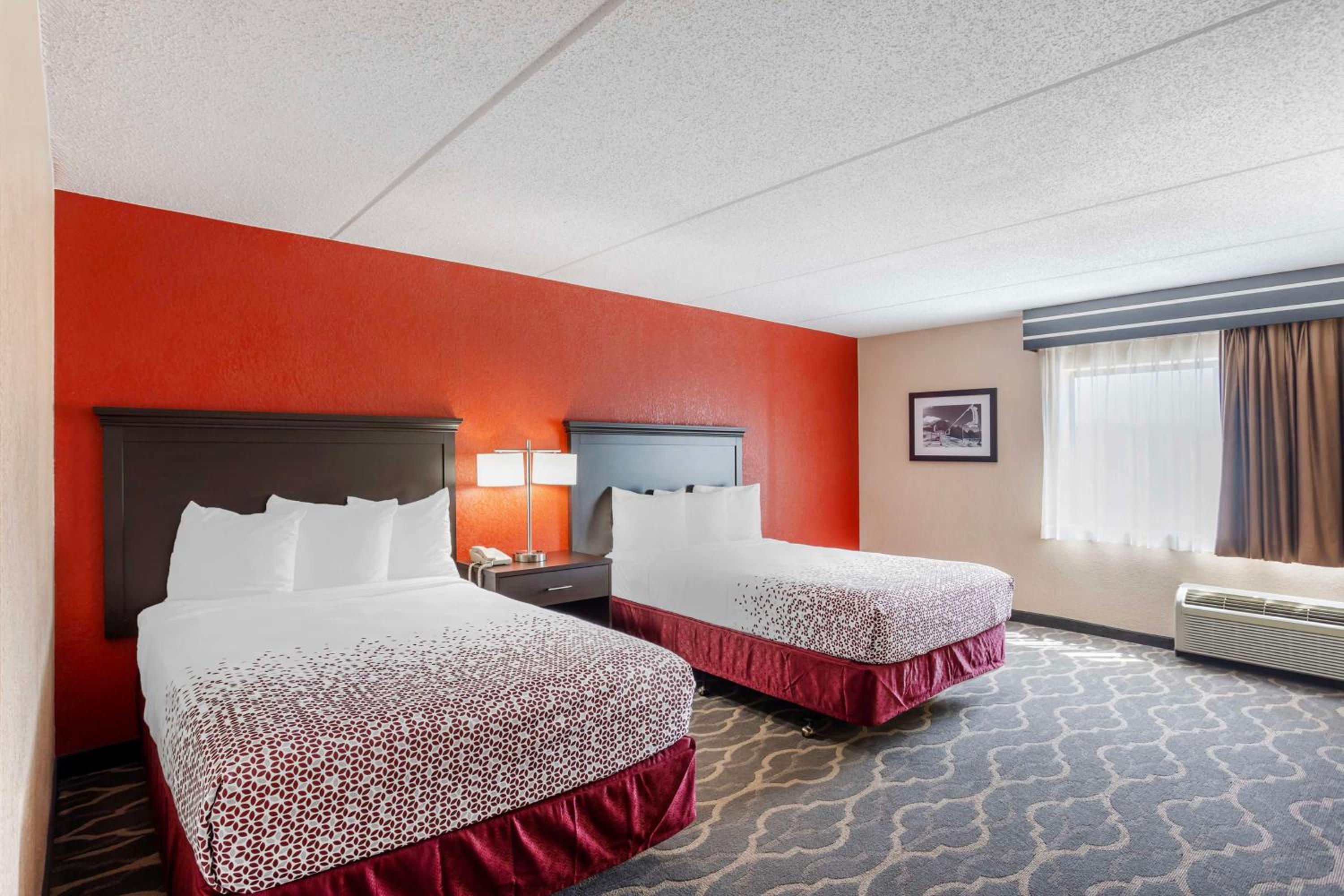 Best Western Inn at Blakeslee-Pocono - Property Image 42