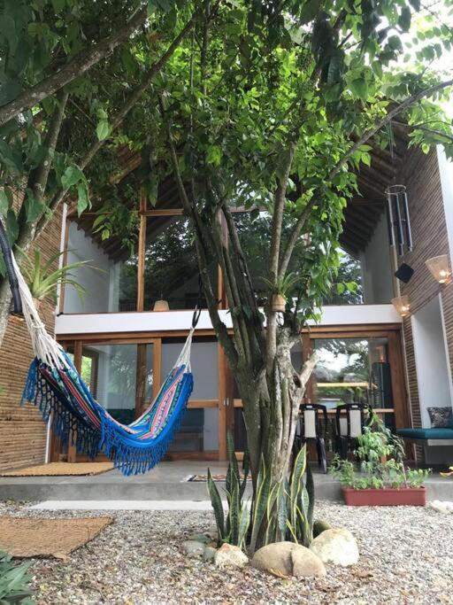 Casa Flora Ayampe