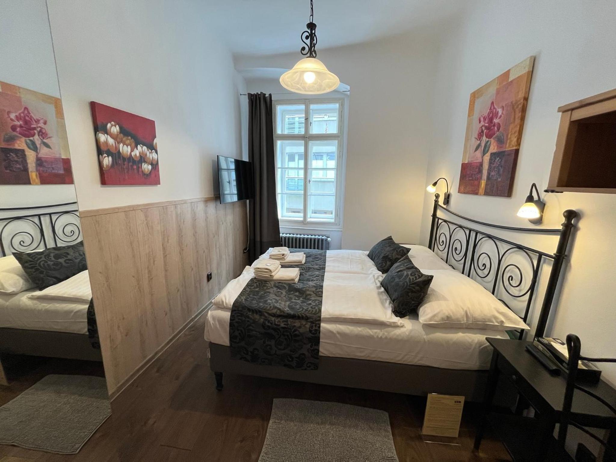 Mila Apartments