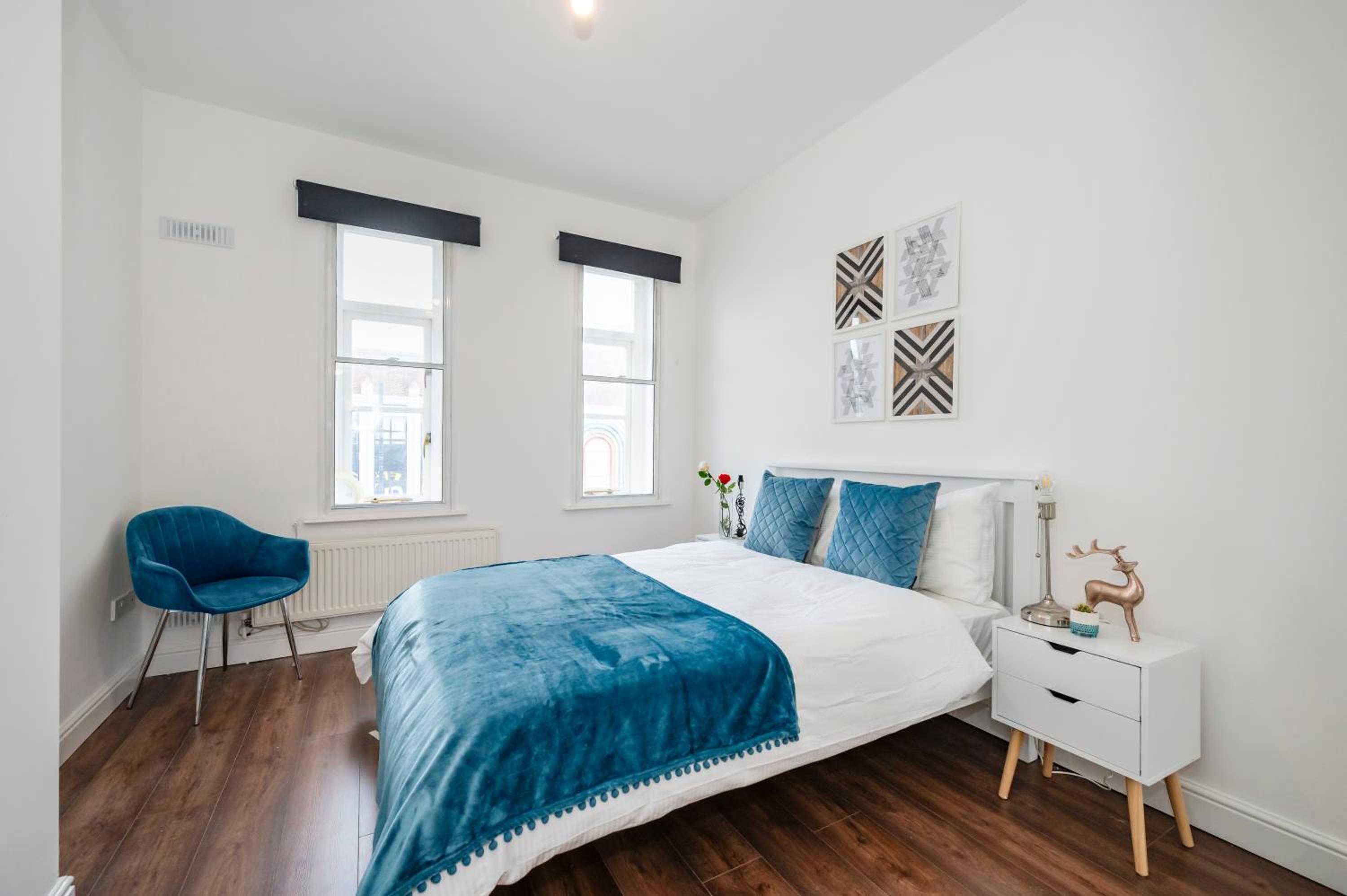Beautiful Flat Near the Center 11 min by tube