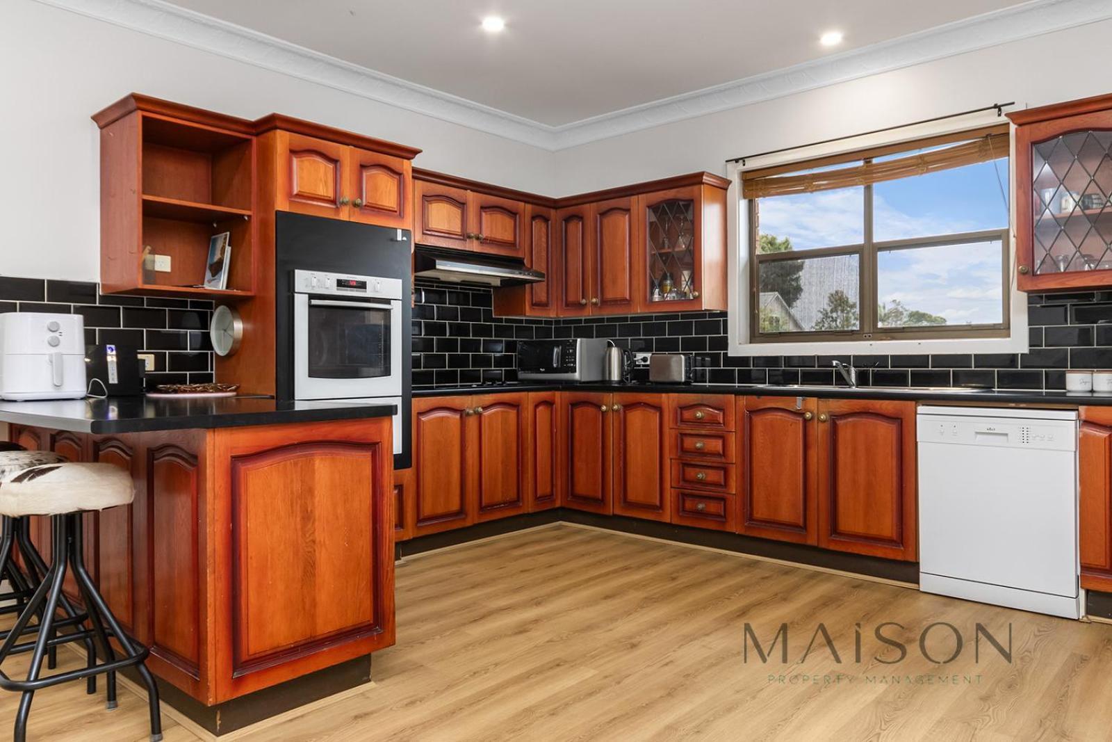 Home in Waratah