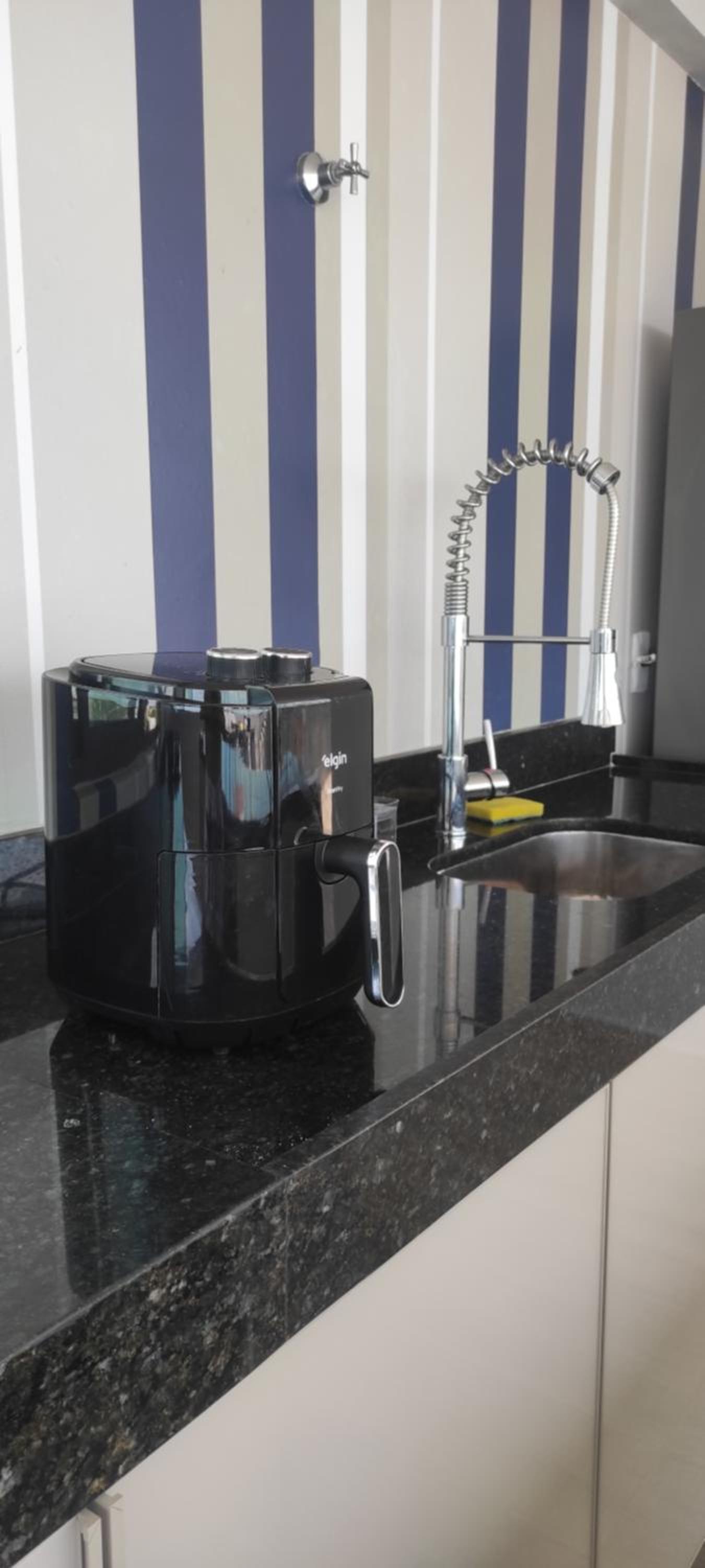 STUDIO DE LUXO - Avaliado com NOTA 10 - Qualidade, Conforto e Comodidade - Centrinho da Praia de Porto de Galinhas