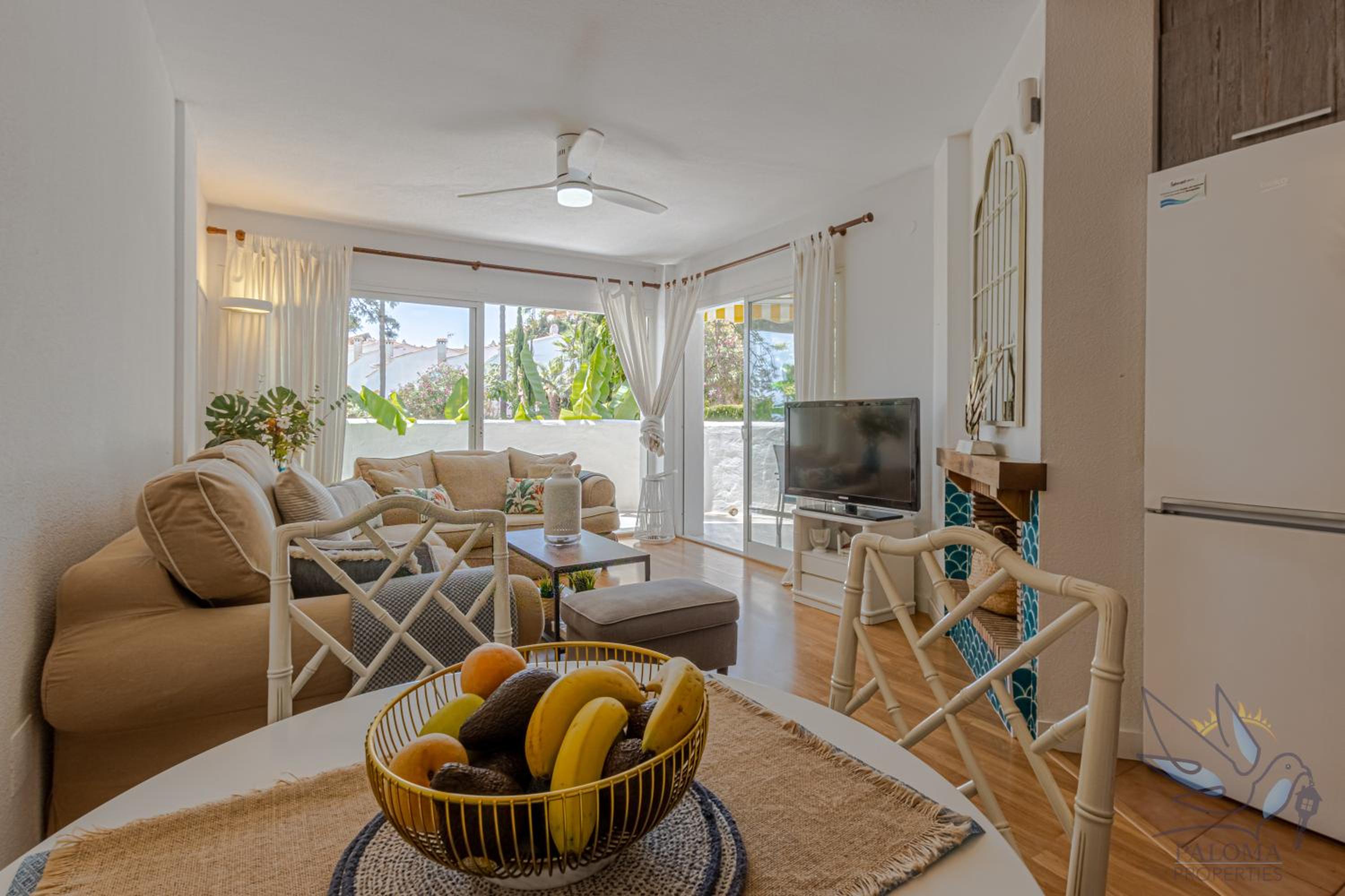 Benalgolf Lovely apartment in Benalmádena with Sea Views, Excellent WIFI connection, private Backyard with BBQ