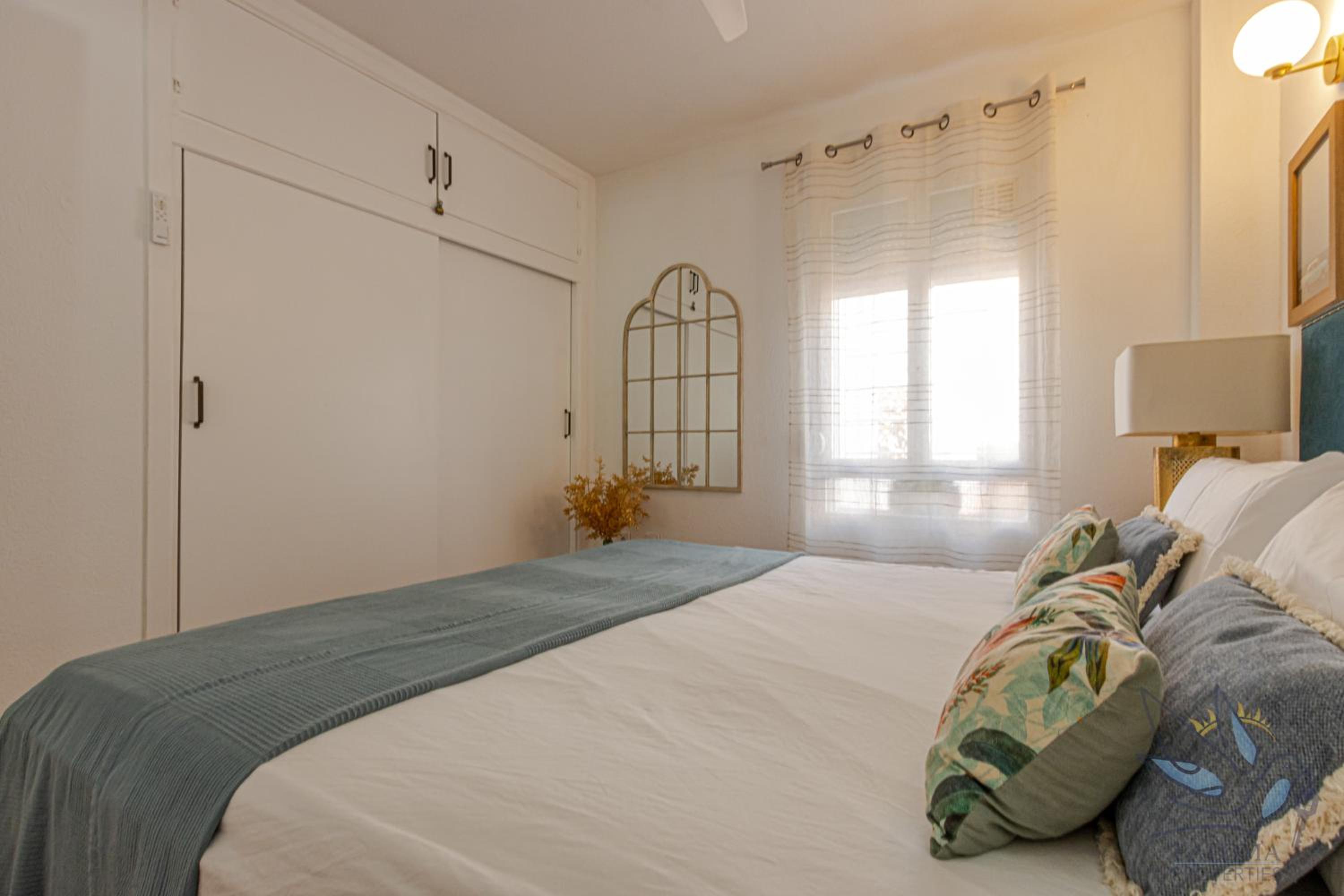 Benalgolf Lovely apartment in Benalmádena with Sea Views, Excellent WIFI connection, private Backyard with BBQ