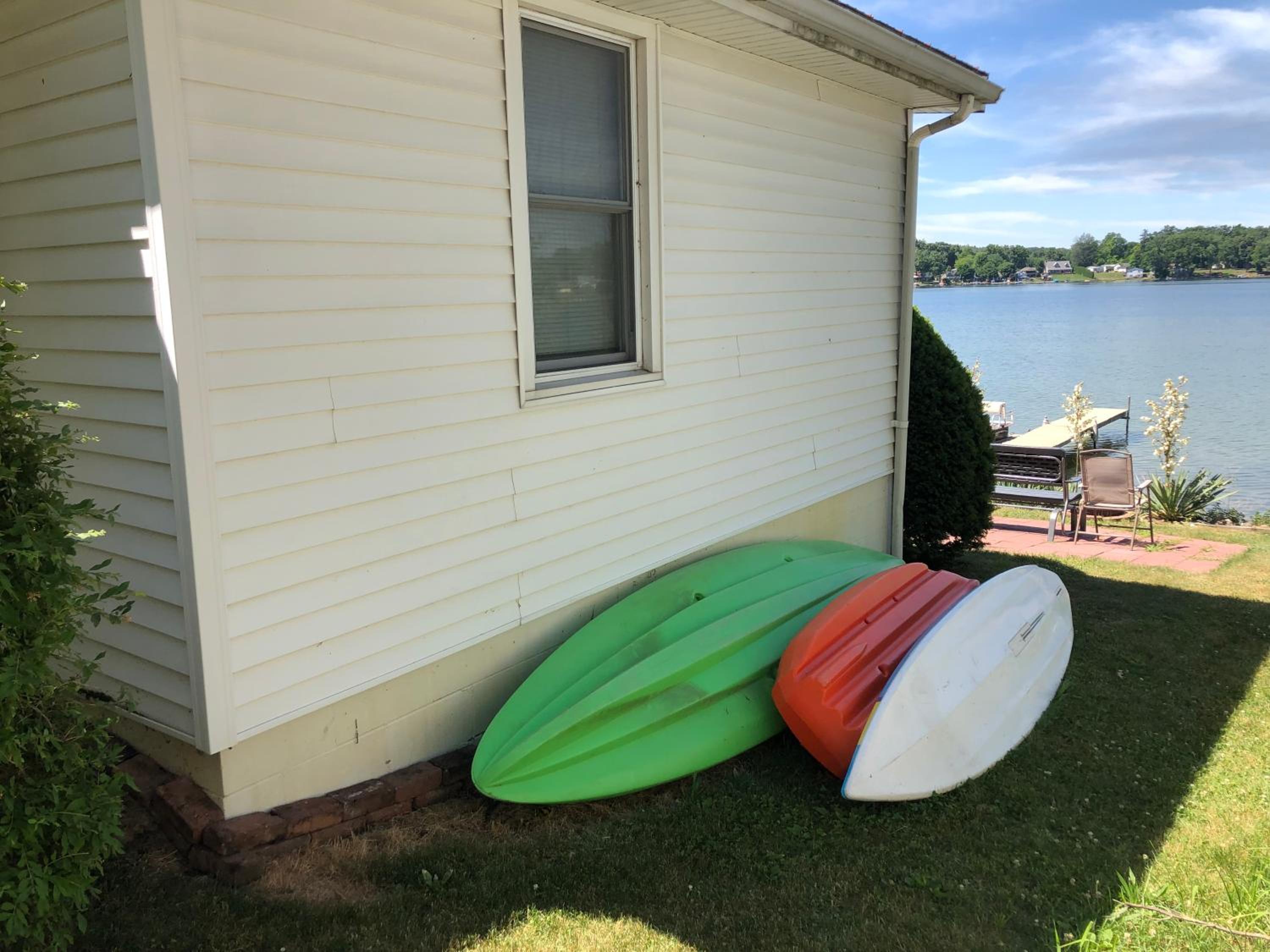 The Wellington Lake Cottage