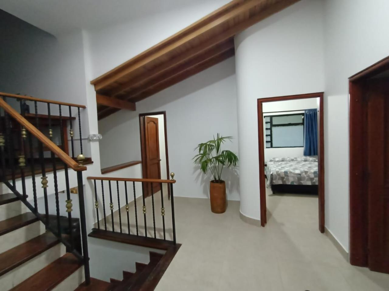 Casa Campestre con terraza para 10 Poblado S Lucas 108