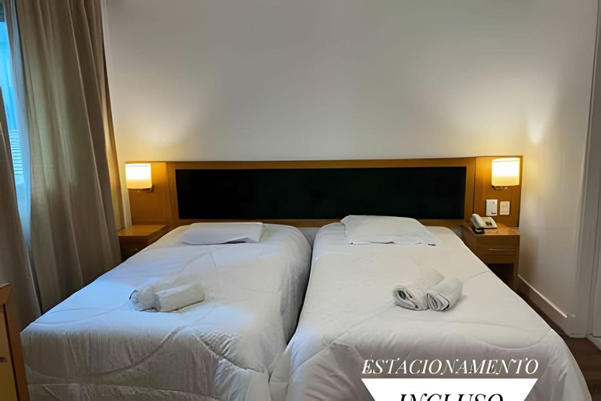 Flat localizado na Rua Oscar Freire