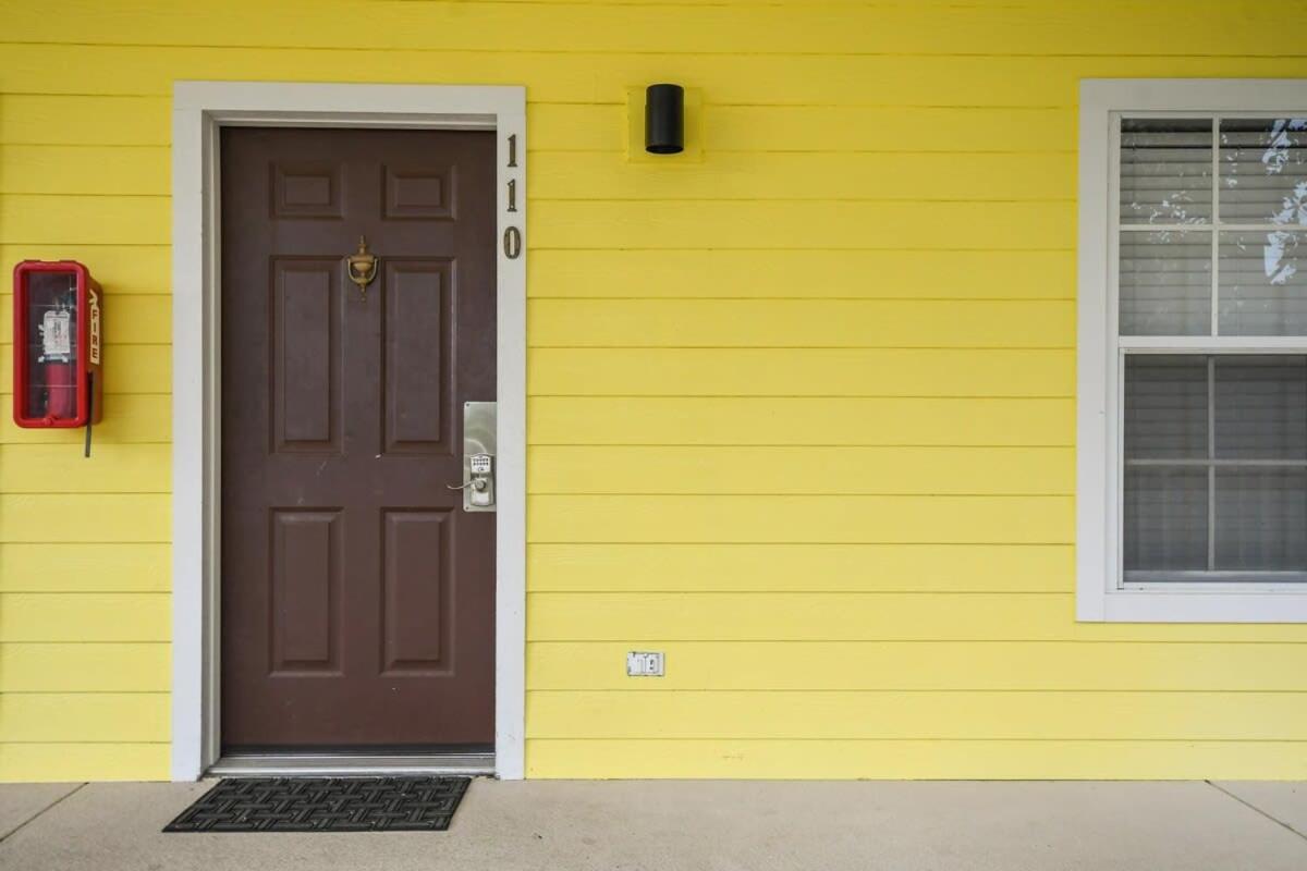 Coastal unit with 3 bedrooms and Disney room