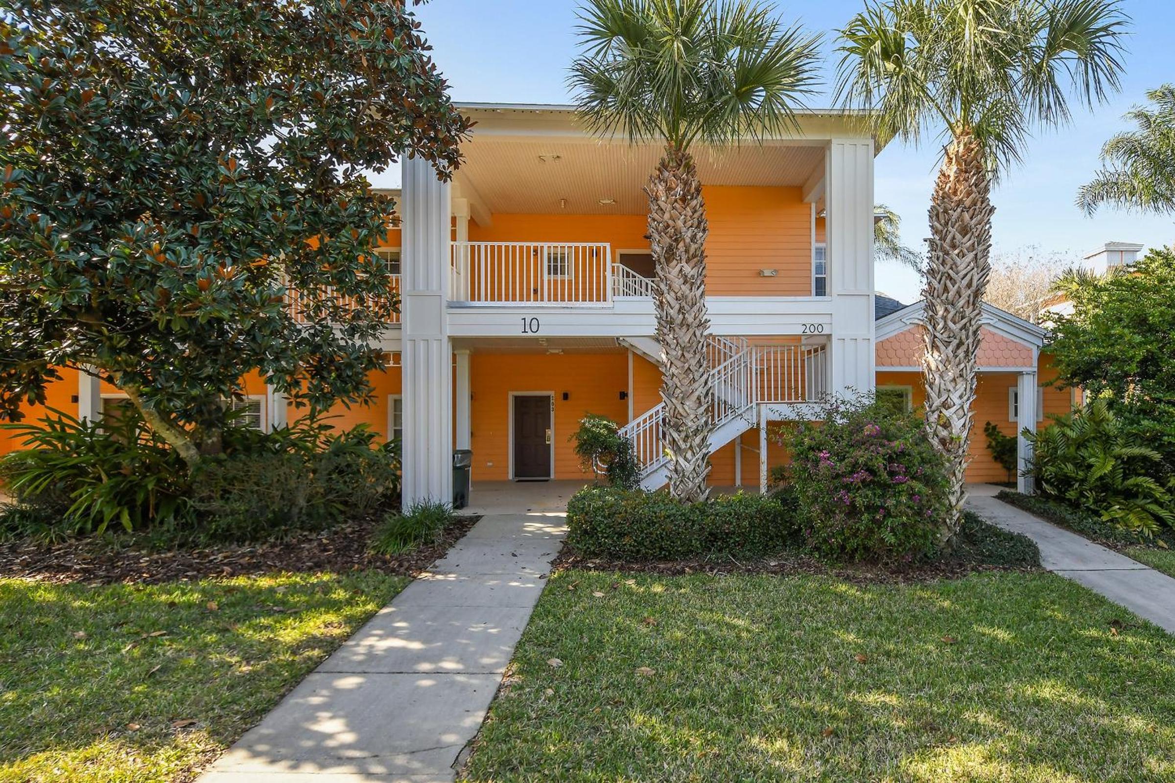 Bahama Bay New Modern 2 Bedroom patio sleep 6 view 2